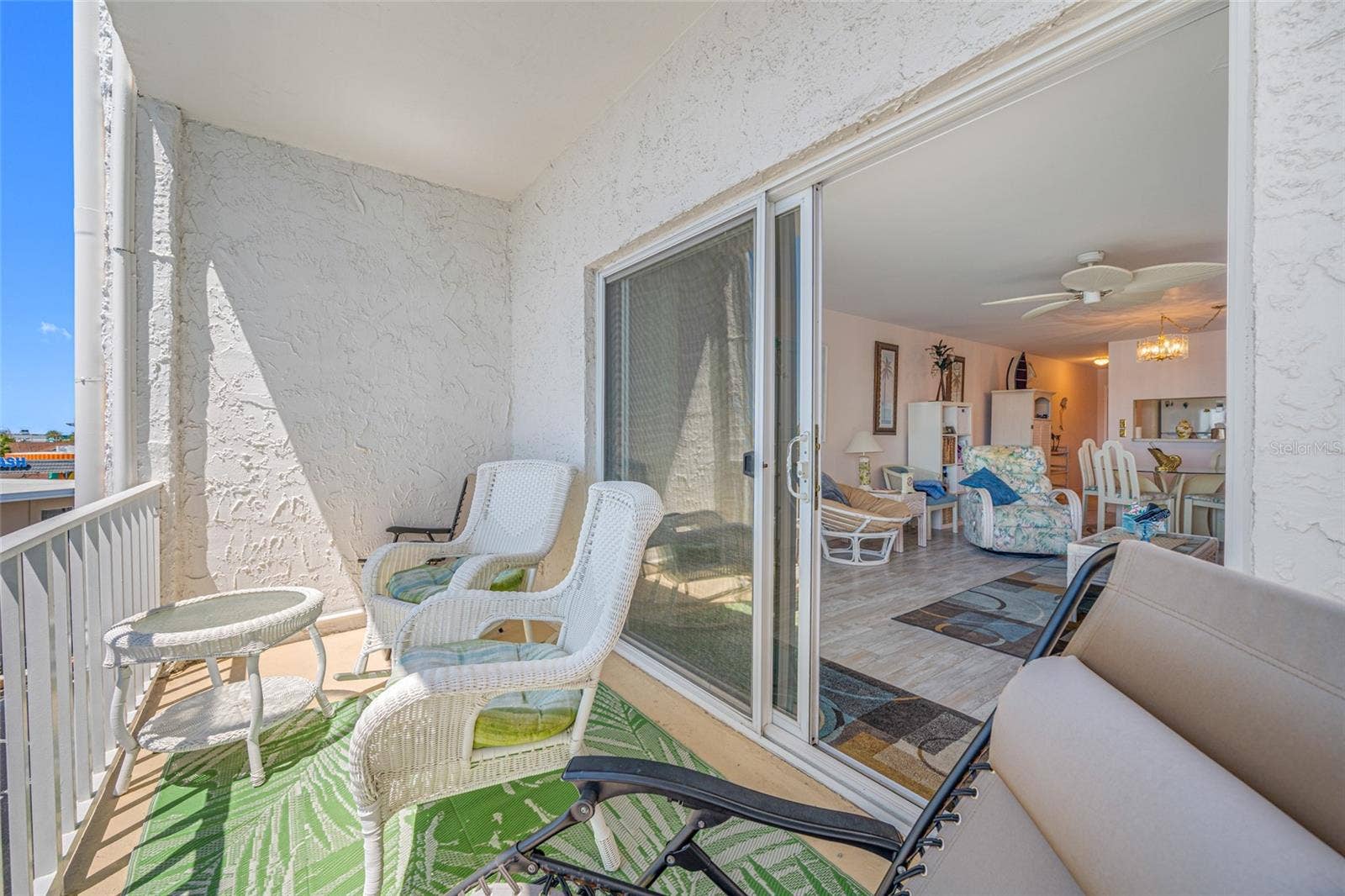 285 107 AVENUE, #306, Treasure Island, FL 33706
