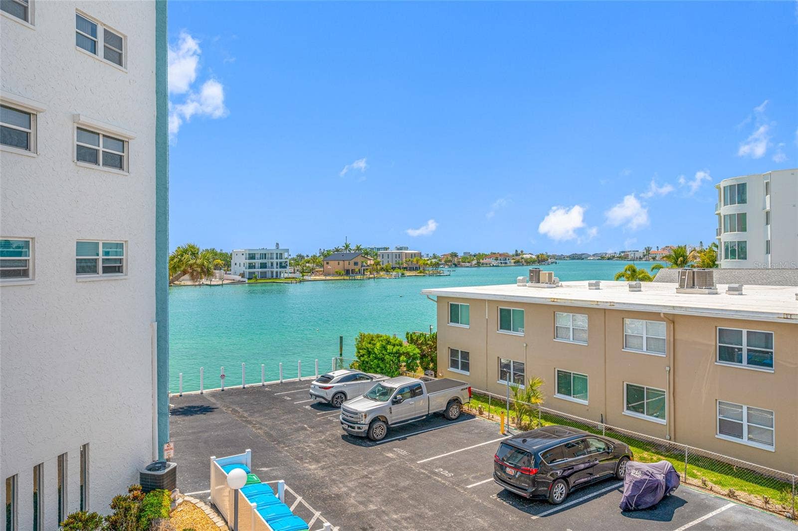 285 107 AVENUE, #306, Treasure Island, FL 33706