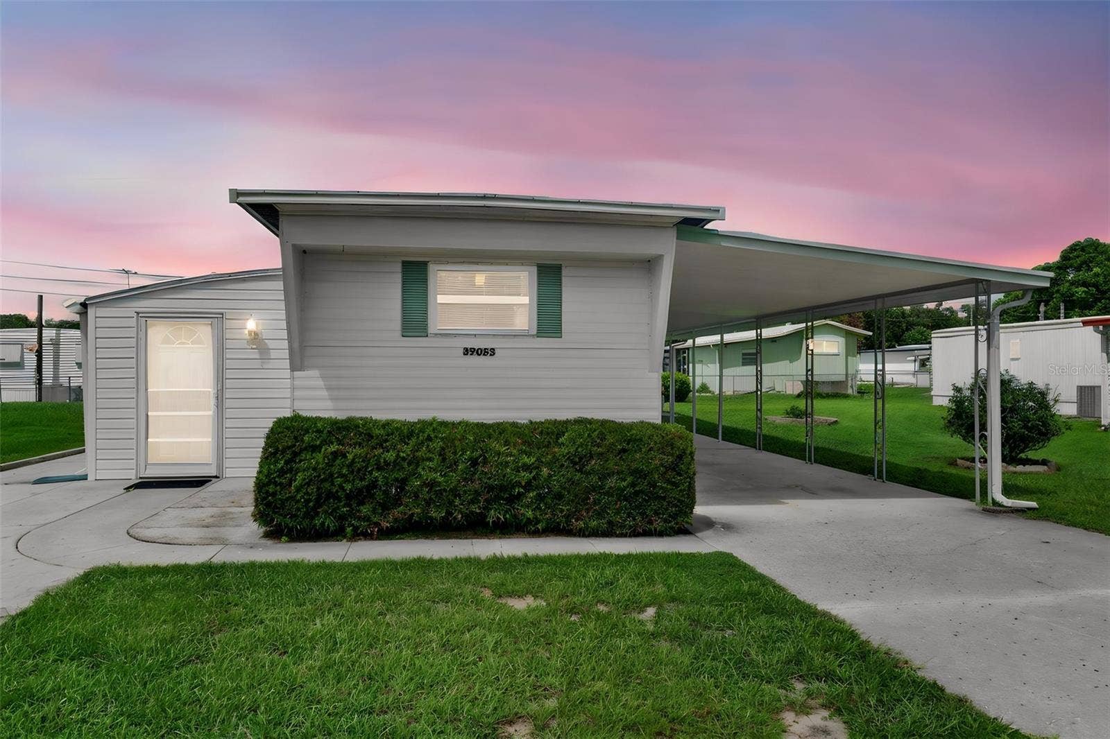 39053 OLA AVENUE, Zephyrhills, FL 33542 39053 OLA AVENUE, Zephyrhills, FL 33542