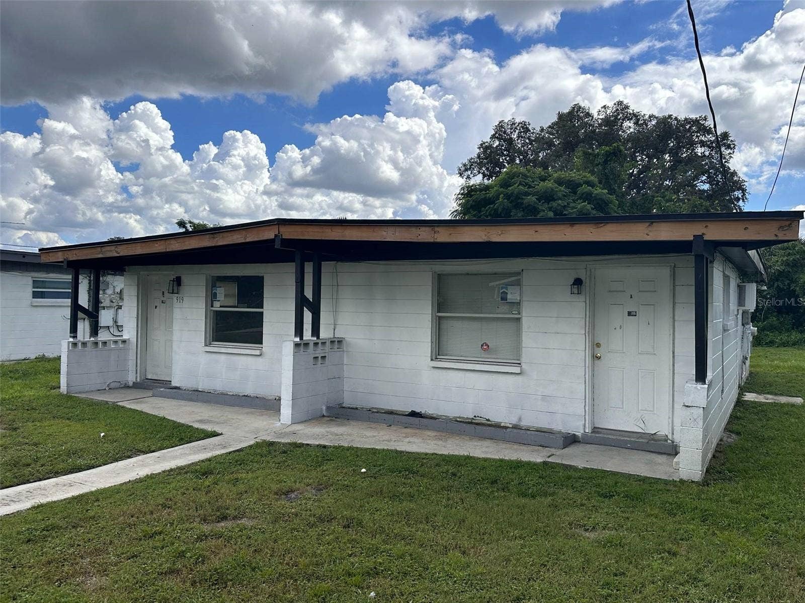 906 E 123RD AVENUE, Tampa, FL 33612