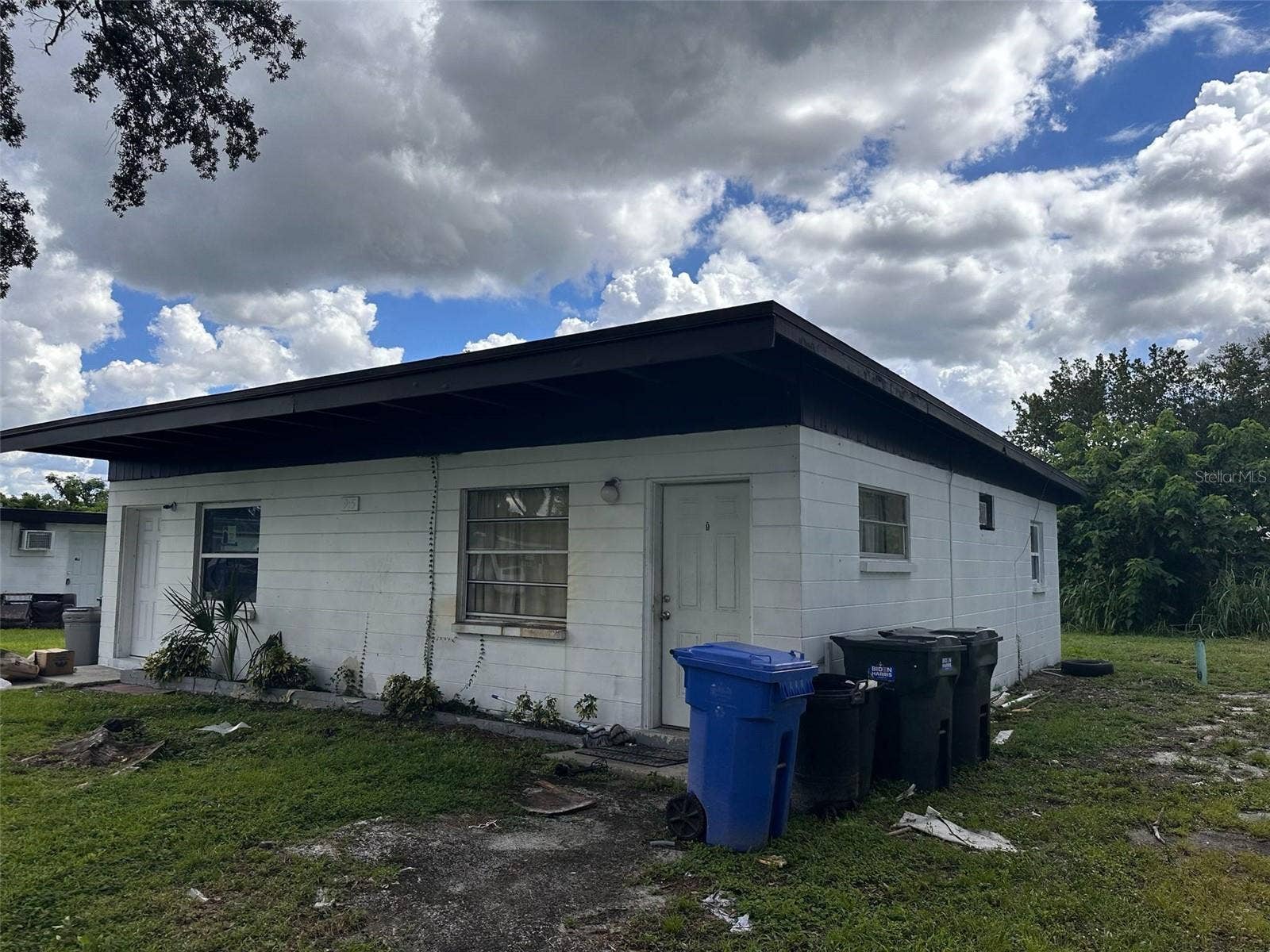 917 E 122ND AVENUE, Tampa, FL 33612 917 E 122ND AVENUE, Tampa, FL 33612