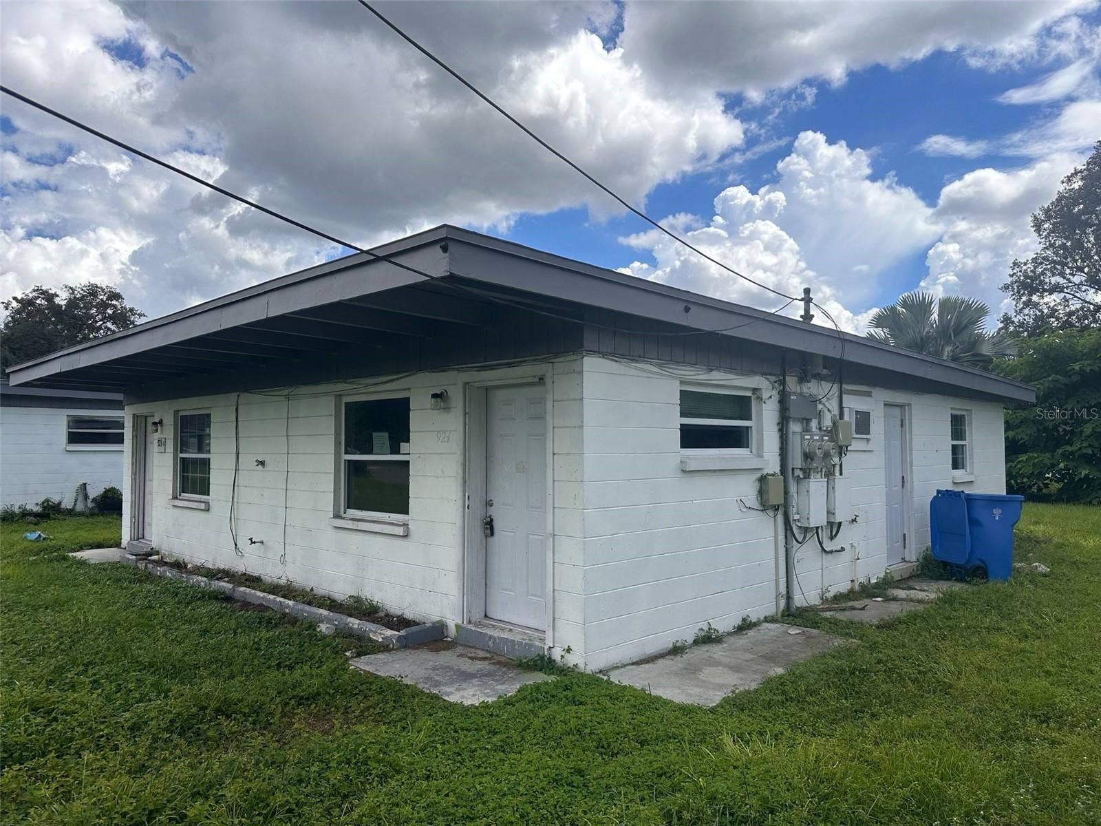 921 E 122ND AVENUE, Tampa, FL 33612 921 E 122ND AVENUE, Tampa, FL 33612