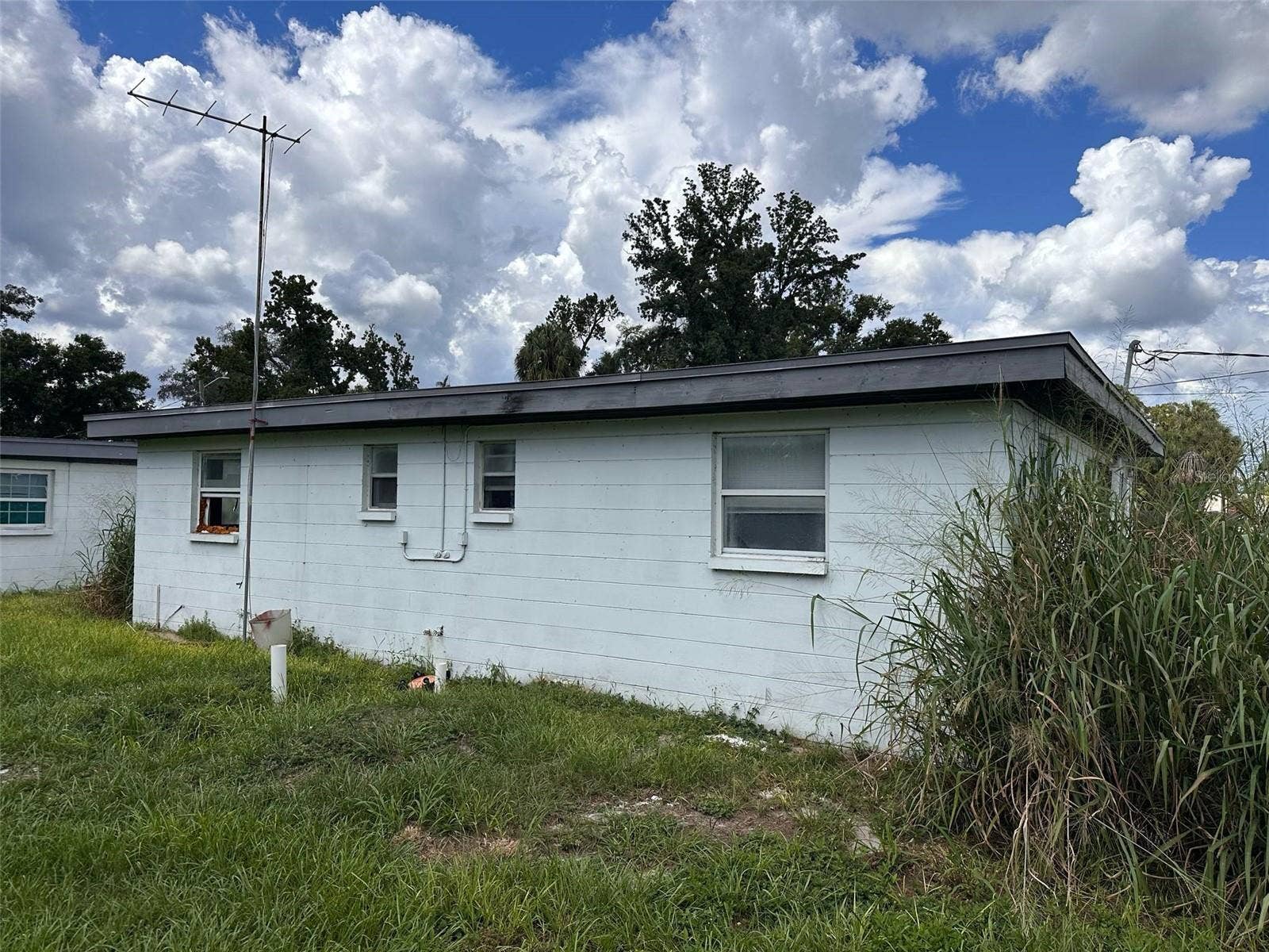 921 E 122ND AVENUE, Tampa, FL 33612 921 E 122ND AVENUE, Tampa, FL 33612
