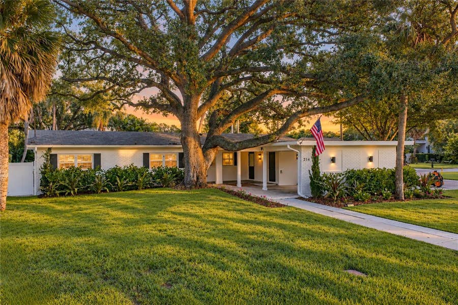Property photo for 214 S TREASURE DRIVE, Tampa, FL