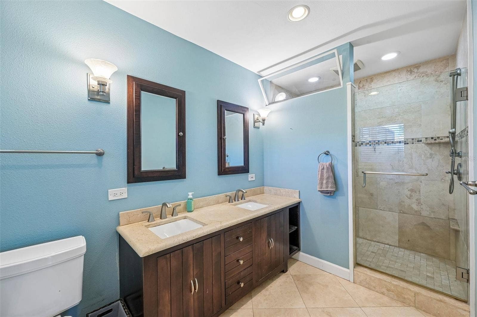 2400 S BRINK AVENUE, Sarasota, FL 34239
