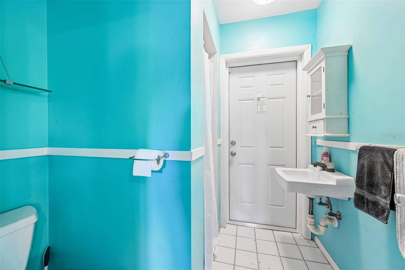 2400 S BRINK AVENUE, Sarasota, FL 34239