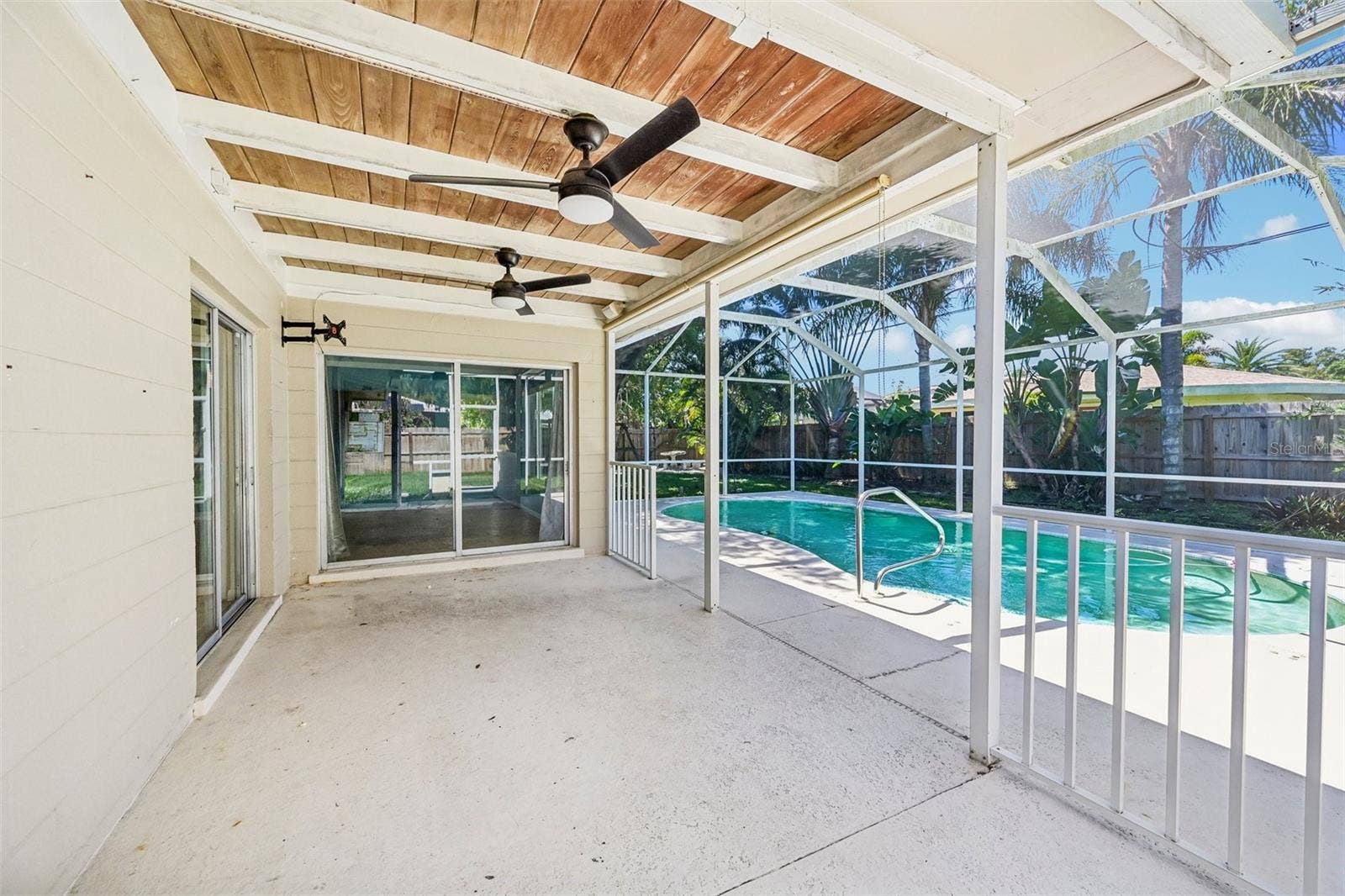 2400 S BRINK AVENUE, Sarasota, FL 34239