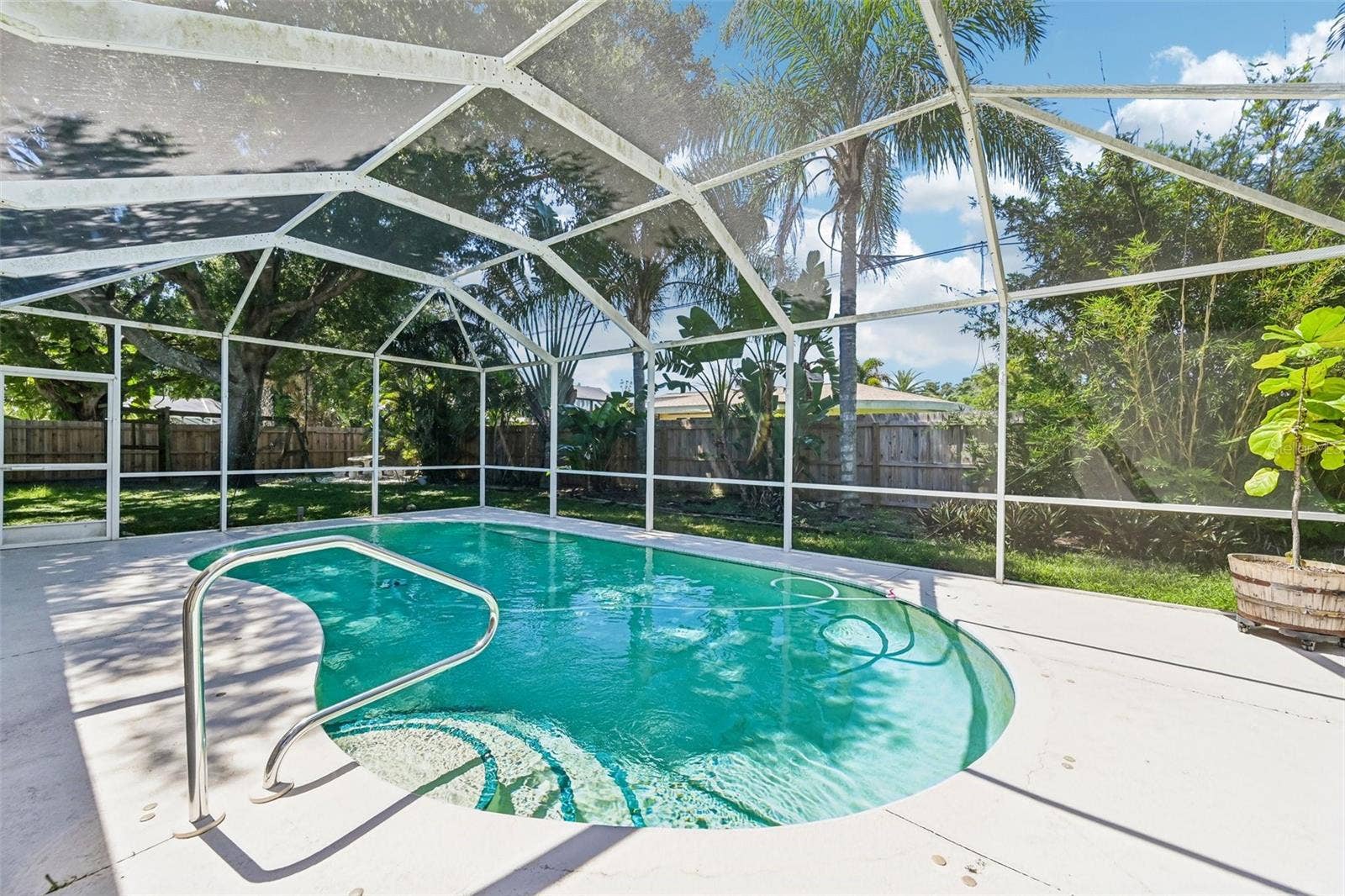 2400 S BRINK AVENUE, Sarasota, FL 34239