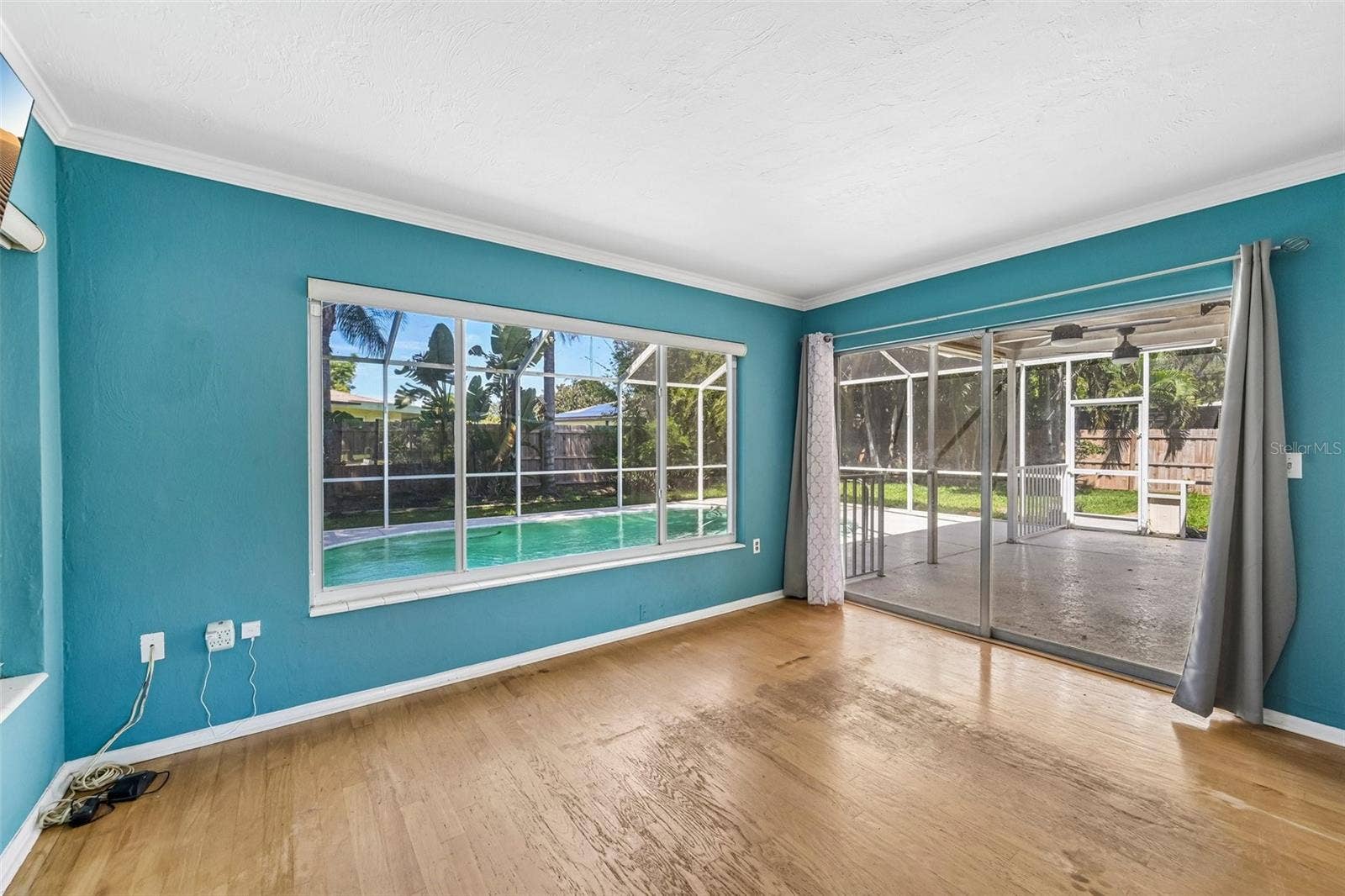 2400 S BRINK AVENUE, Sarasota, FL 34239