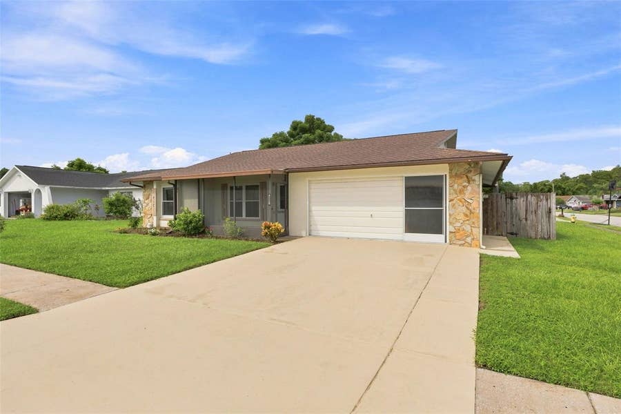 Property photo for 4331 SWALLOWTAIL DRIVE, New Port Richey, FL