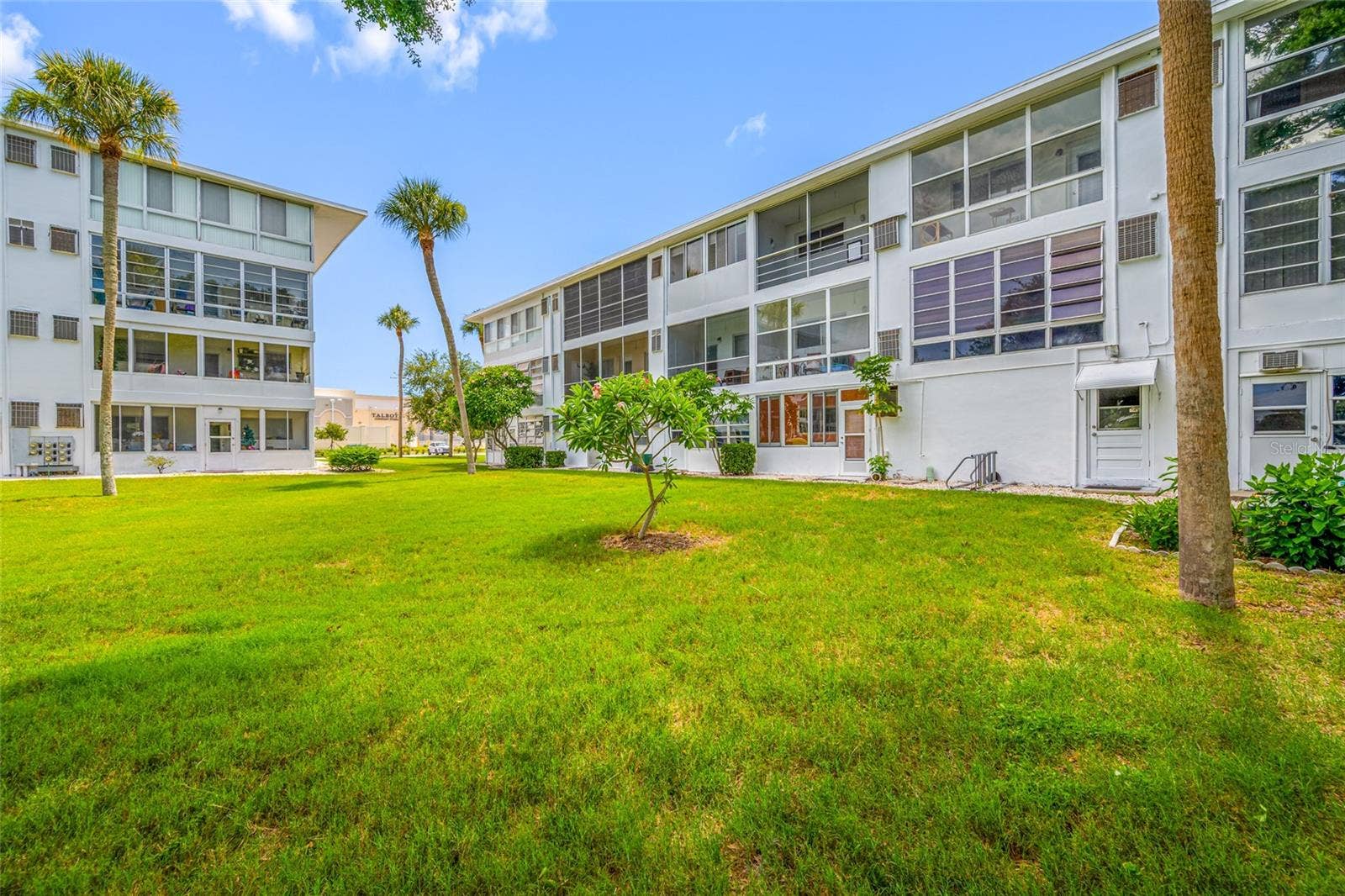 8075 112 STREET, #104, Seminole, FL 33772 8075 112 STREET, #104, Seminole, FL 33772