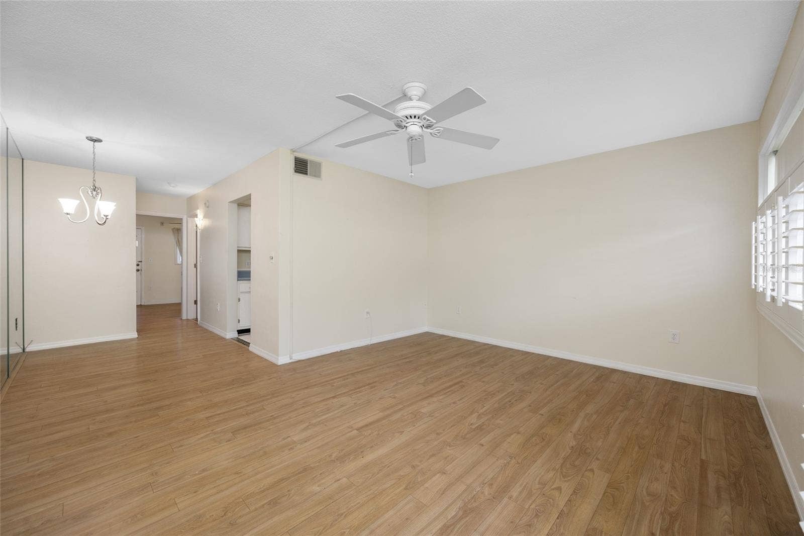8075 112 STREET, #104, Seminole, FL 33772 8075 112 STREET, #104, Seminole, FL 33772