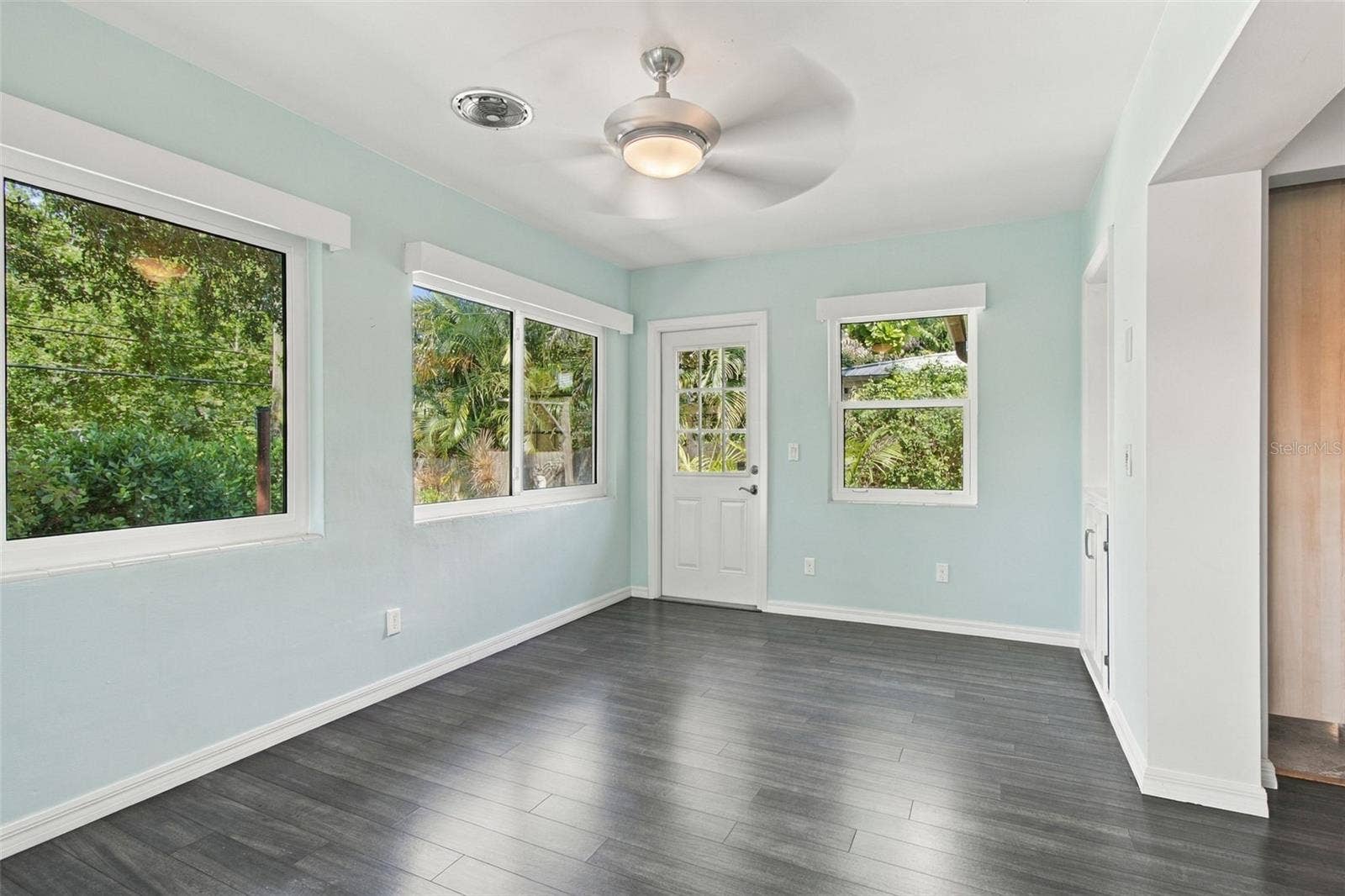 1612 SAN CHARLES DRIVE, Dunedin, FL 34698 Florida Room