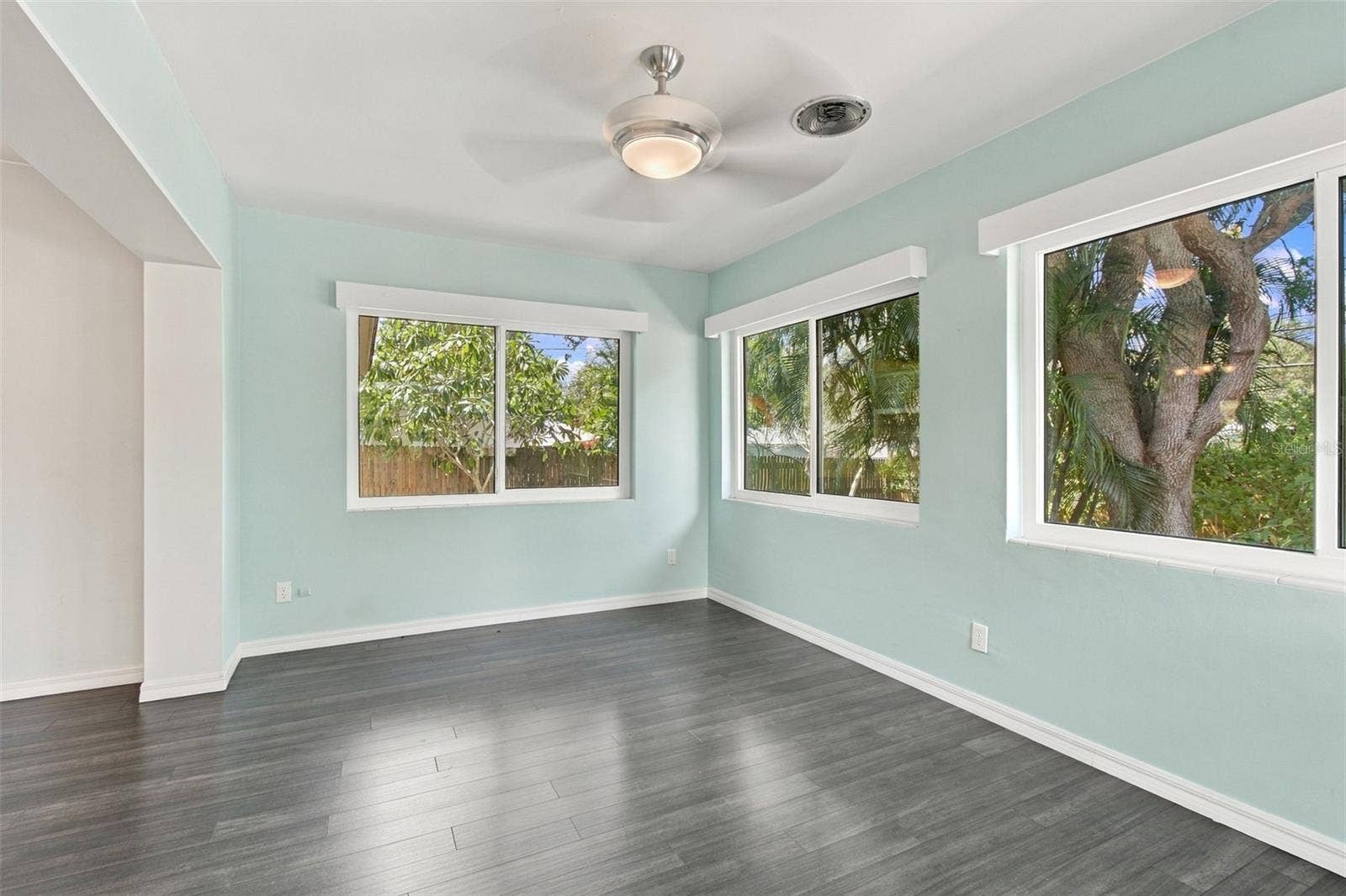 1612 SAN CHARLES DRIVE, Dunedin, FL 34698 Florida Room