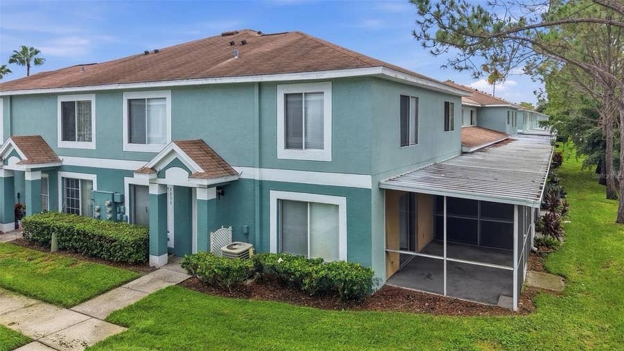 Property photo for 2039 FLUORSHIRE DRIVE, Brandon, FL