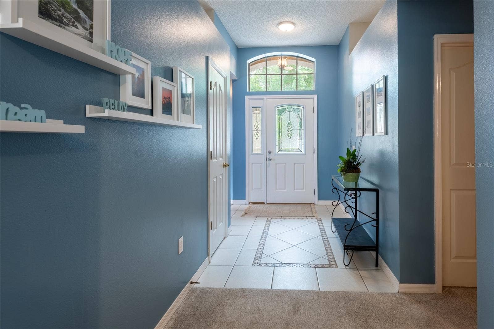 Lots of natural light!