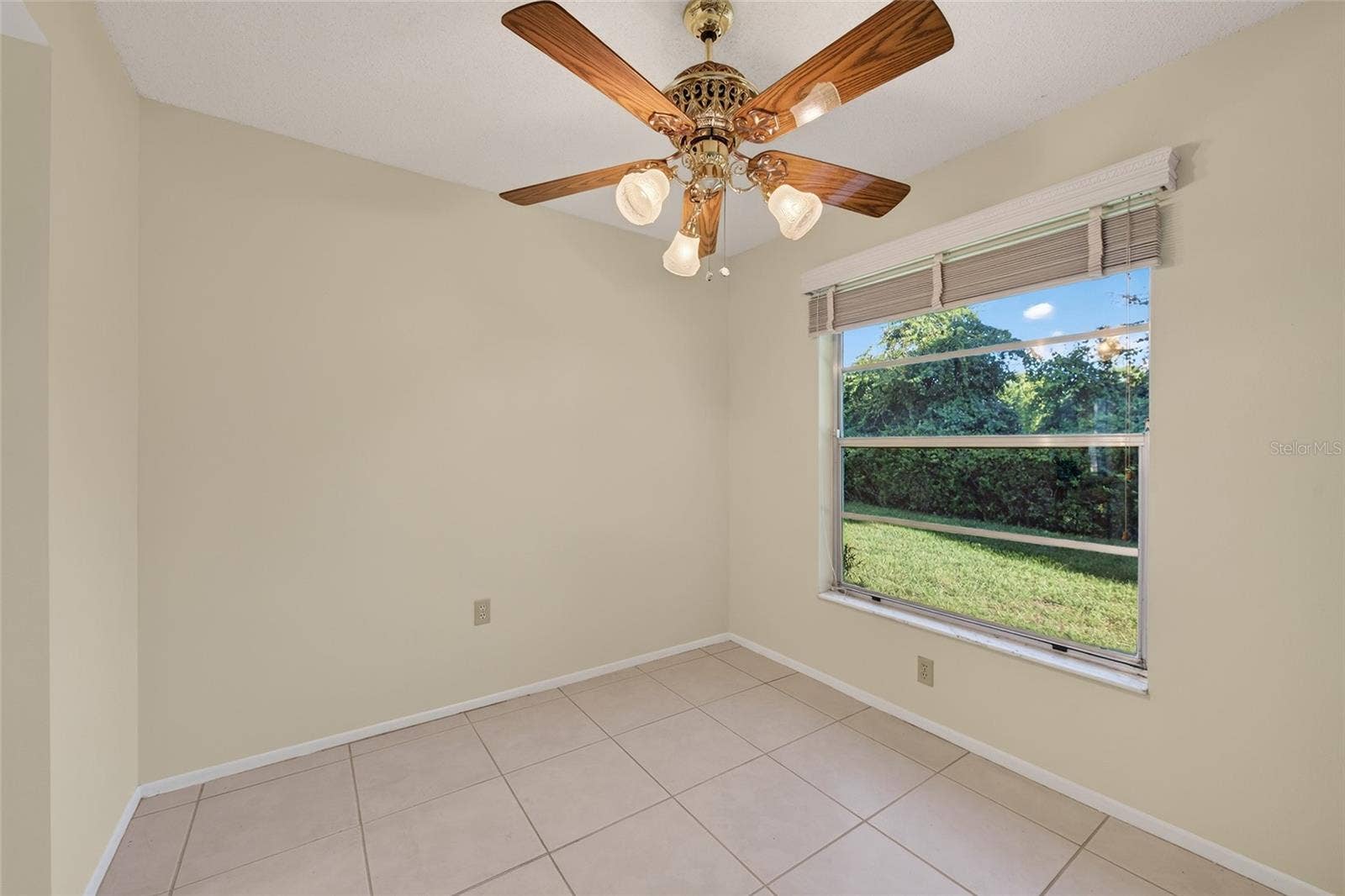9545 DANVILLE COURT, #42, New Port Richey, FL 34655 Dining Area- 9545 Danville Court, #42, New Port Richey, FL 34655Wedgewood Village Condos in Heritage Lake