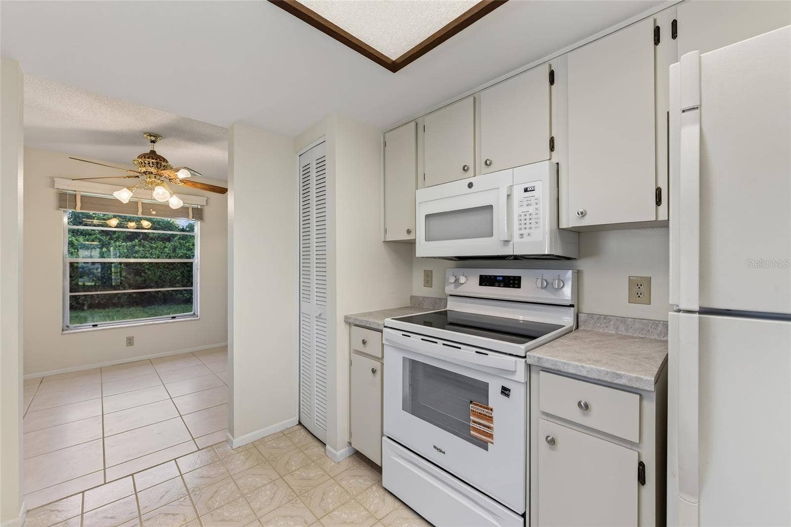9545 DANVILLE COURT, #42, New Port Richey, FL 34655 Kitchen Area- 9545 Danville Court, #42, New Port Richey, FL 34655Wedgewood Village Condos in Heritage Lake