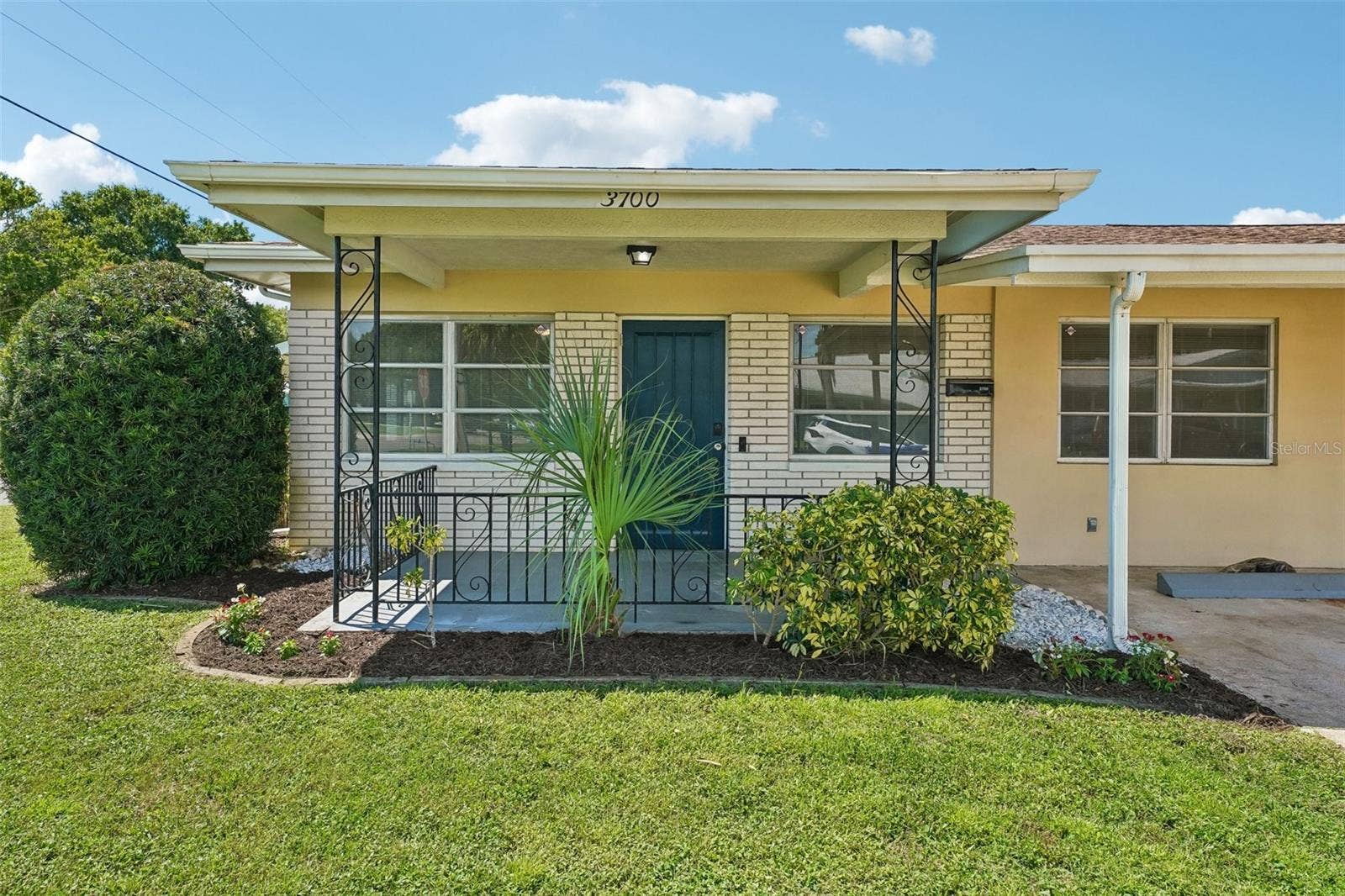 3700 59TH STREET N, St Petersburg, FL 33710 Unit 3700
