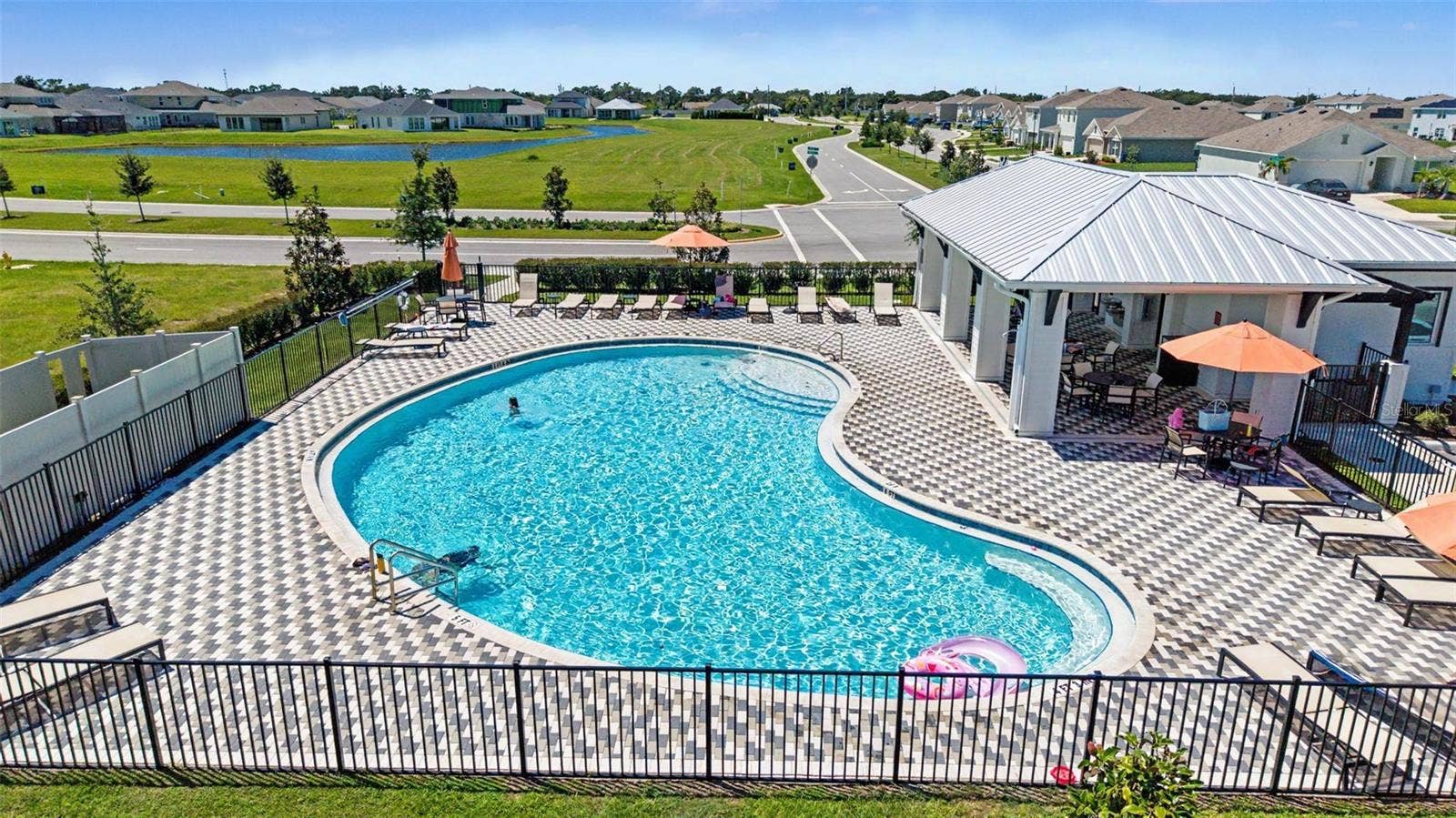 3733 112TH STREET E, Palmetto, FL 34221 3733 112TH STREET E, Palmetto, FL 34221