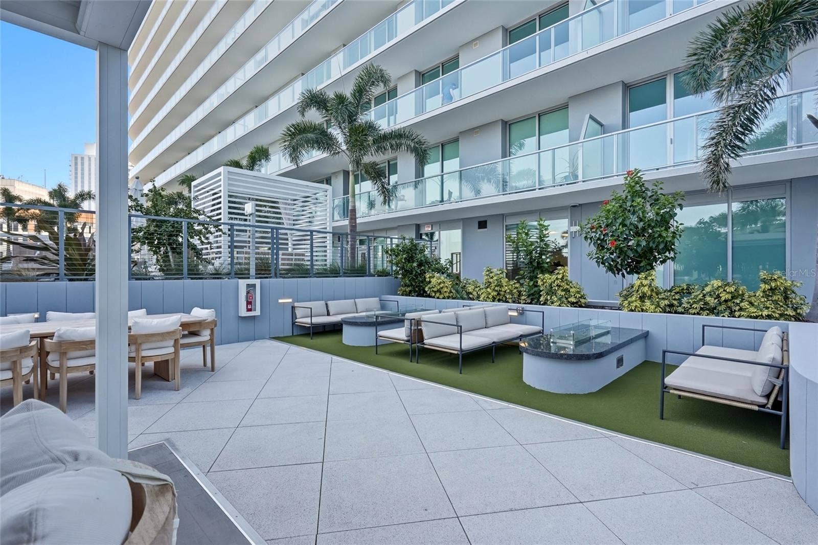 400 CENTRAL AVENUE, #301, St Petersburg, FL 33701 400 CENTRAL AVENUE, #301, St Petersburg, FL 33701