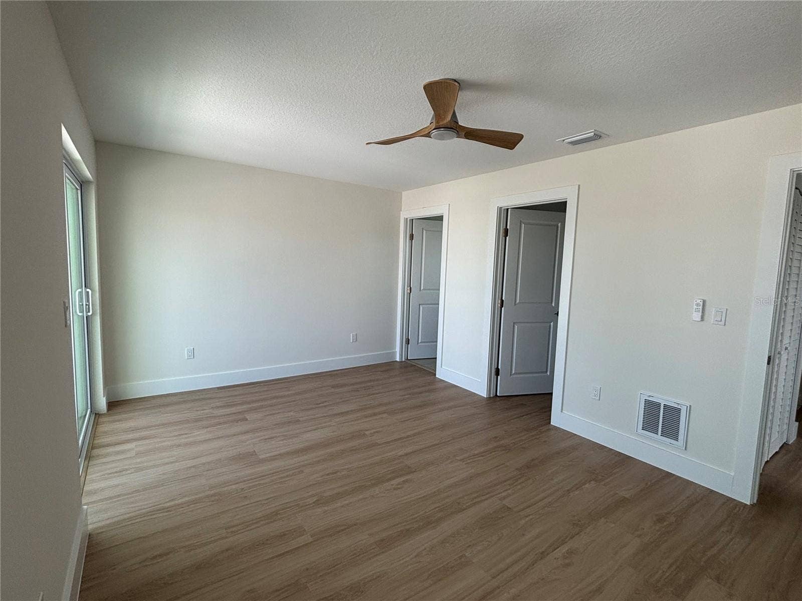 709 GULF BOULEVARD, Indian Rocks Beach, FL 33785