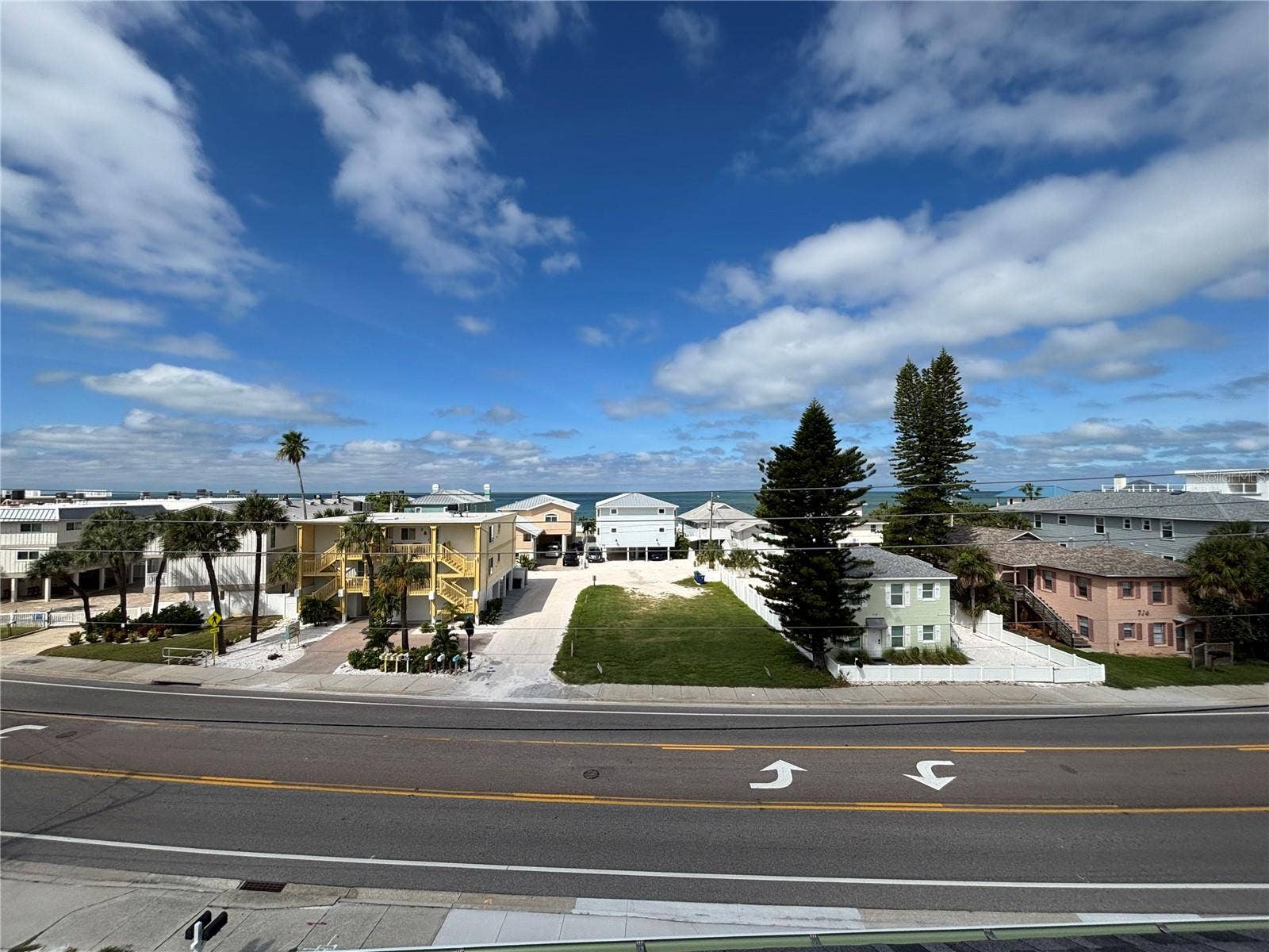 709 GULF BOULEVARD, Indian Rocks Beach, FL 33785