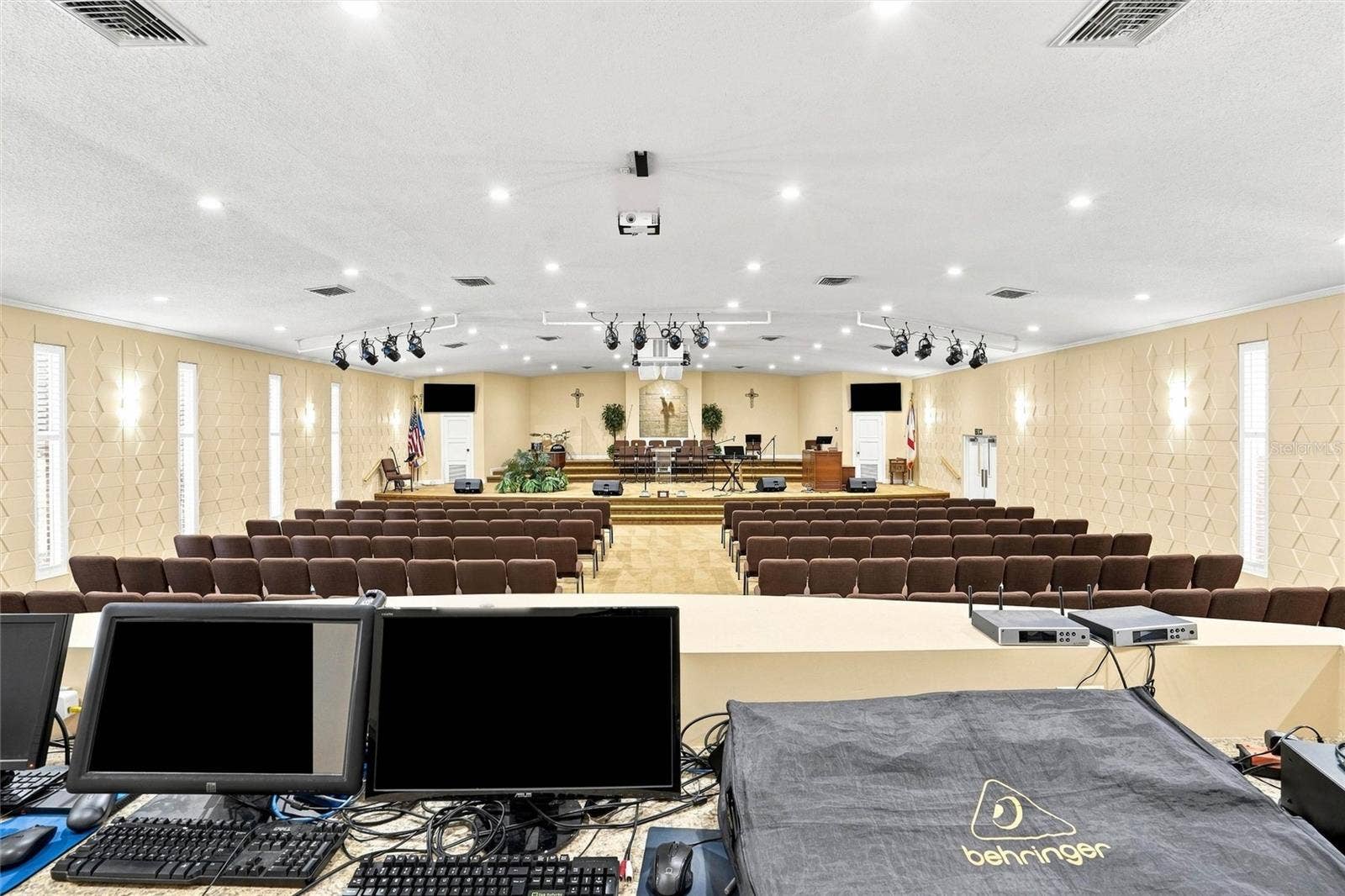 7602 KENYA STREET, Jacksonville, FL 32208 7602 KENYA STREET, Jacksonville, FL 32208