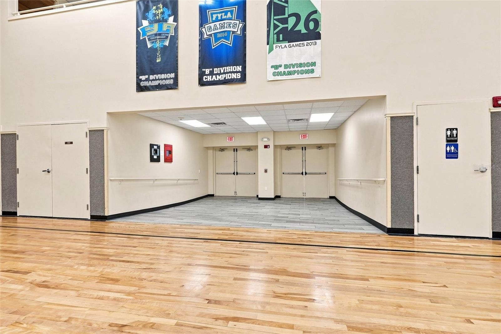7602 KENYA STREET, Jacksonville, FL 32208 7602 KENYA STREET, Jacksonville, FL 32208
