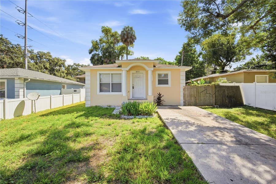 Property photo for 8313 N 10TH STREET, Tampa, FL