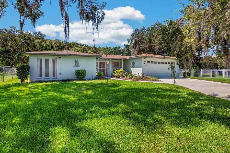 Property photo for 12180 MAPLE STREET, Dunnellon, FL