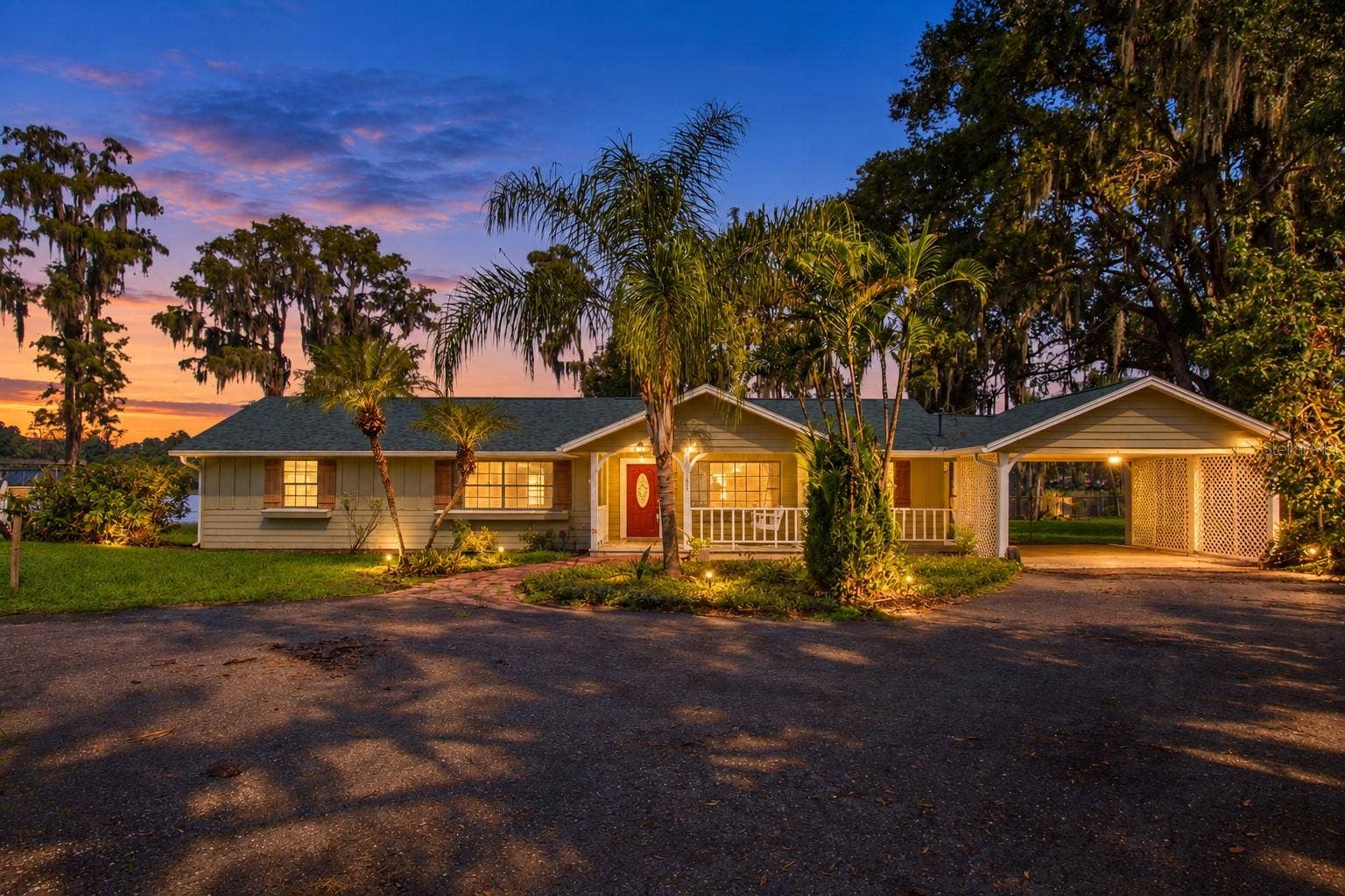 703 CRYSTAL LAKE ROAD, Lutz, FL 33548 Virtual twilight