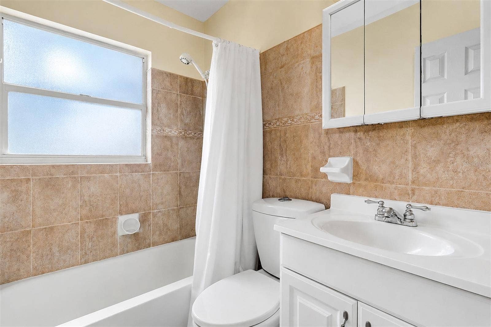 11399 80TH AVENUE, Seminole, FL 33772 11399 80TH AVENUE, Seminole, FL 33772