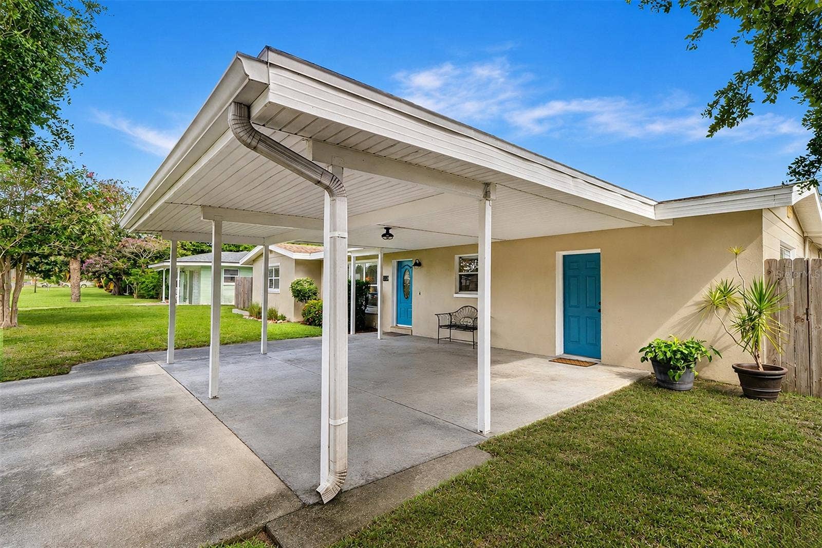 11399 80TH AVENUE, Seminole, FL 33772 11399 80TH AVENUE, Seminole, FL 33772