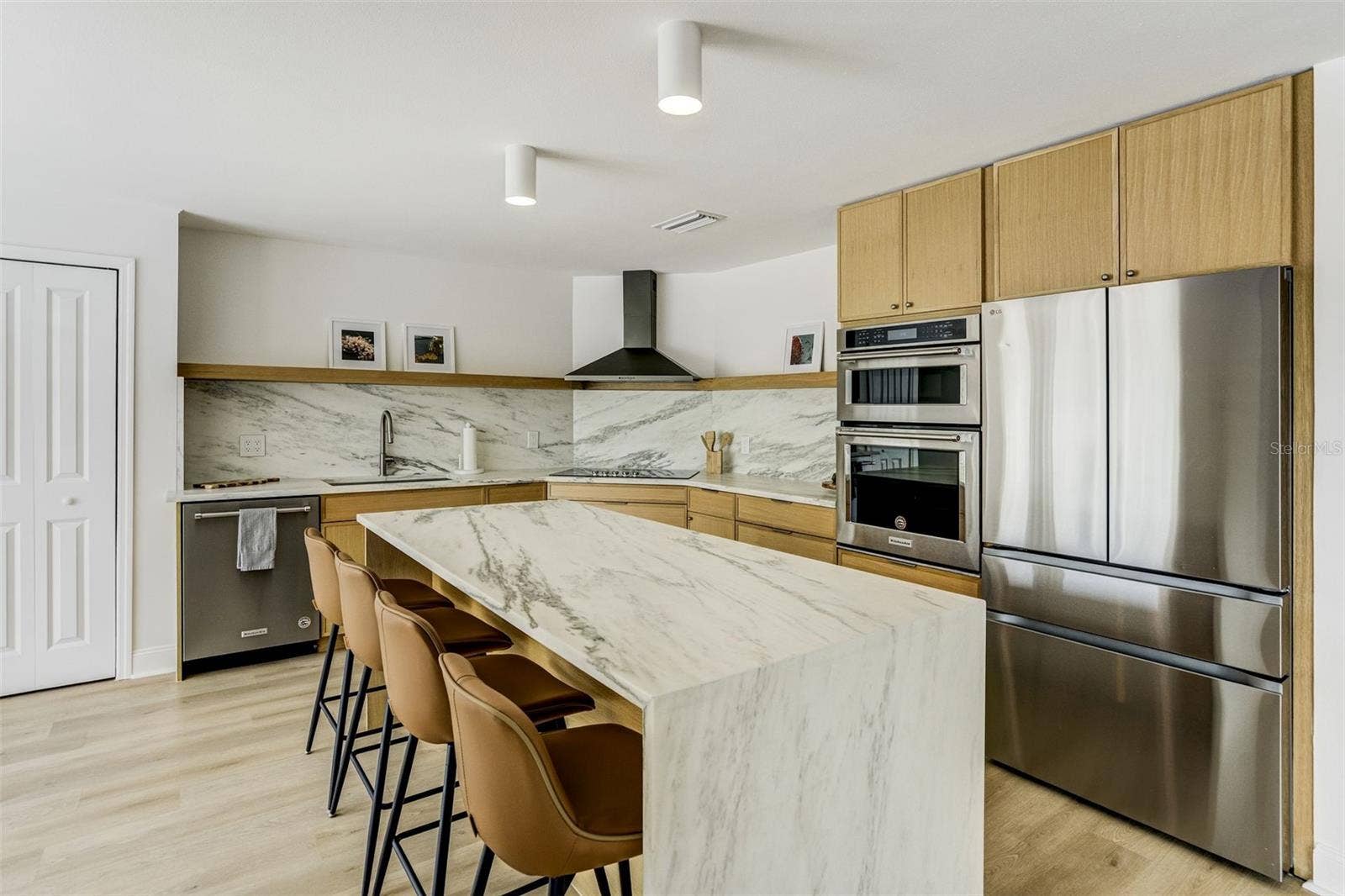 201 DRIFTWOOD LANE, Largo, FL 33770 Kitchen
