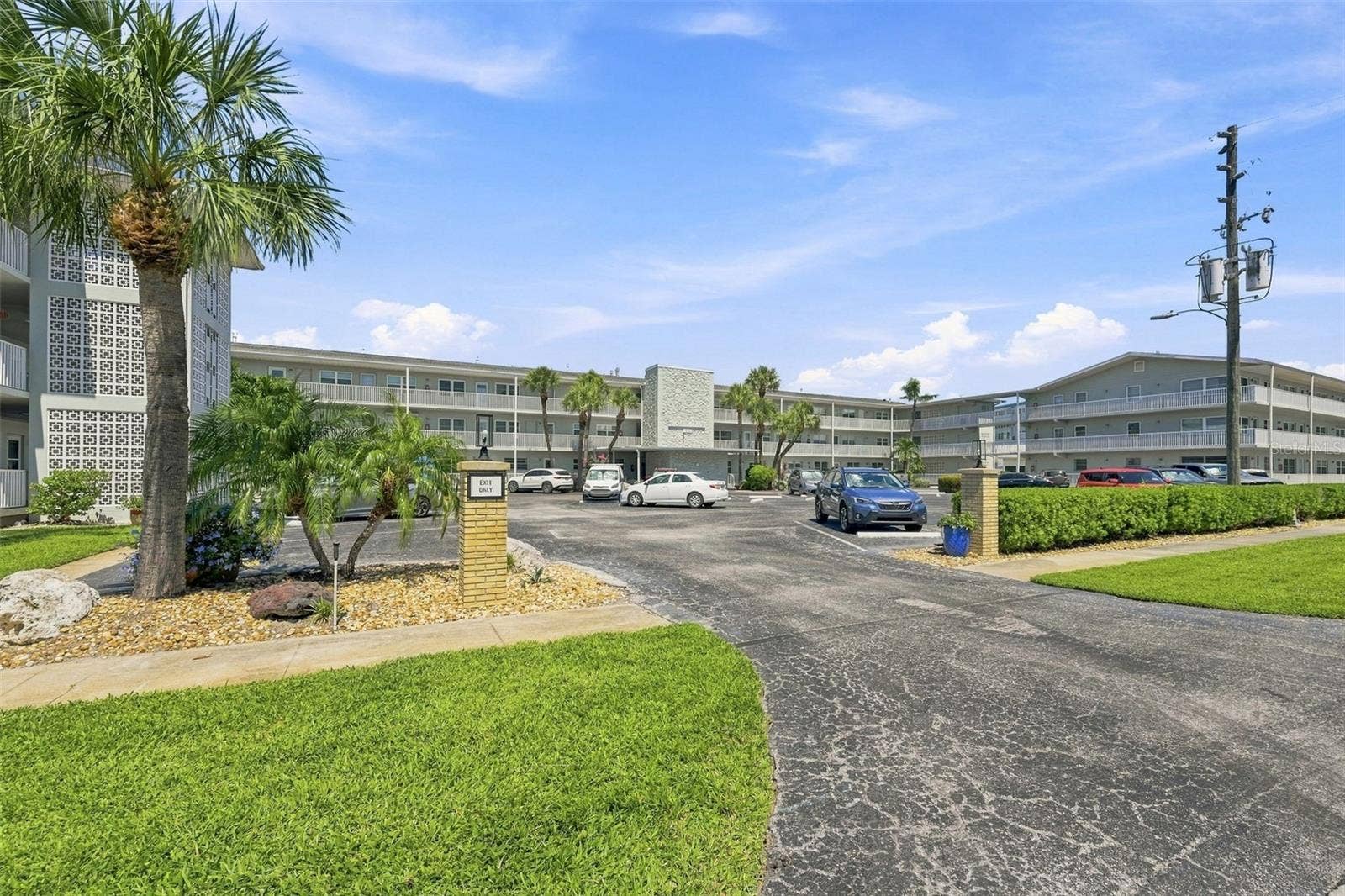 1898 SHORE DRIVE S, #208, South Pasadena, FL 33707 1898 SHORE DRIVE S, #208, South Pasadena, FL 33707