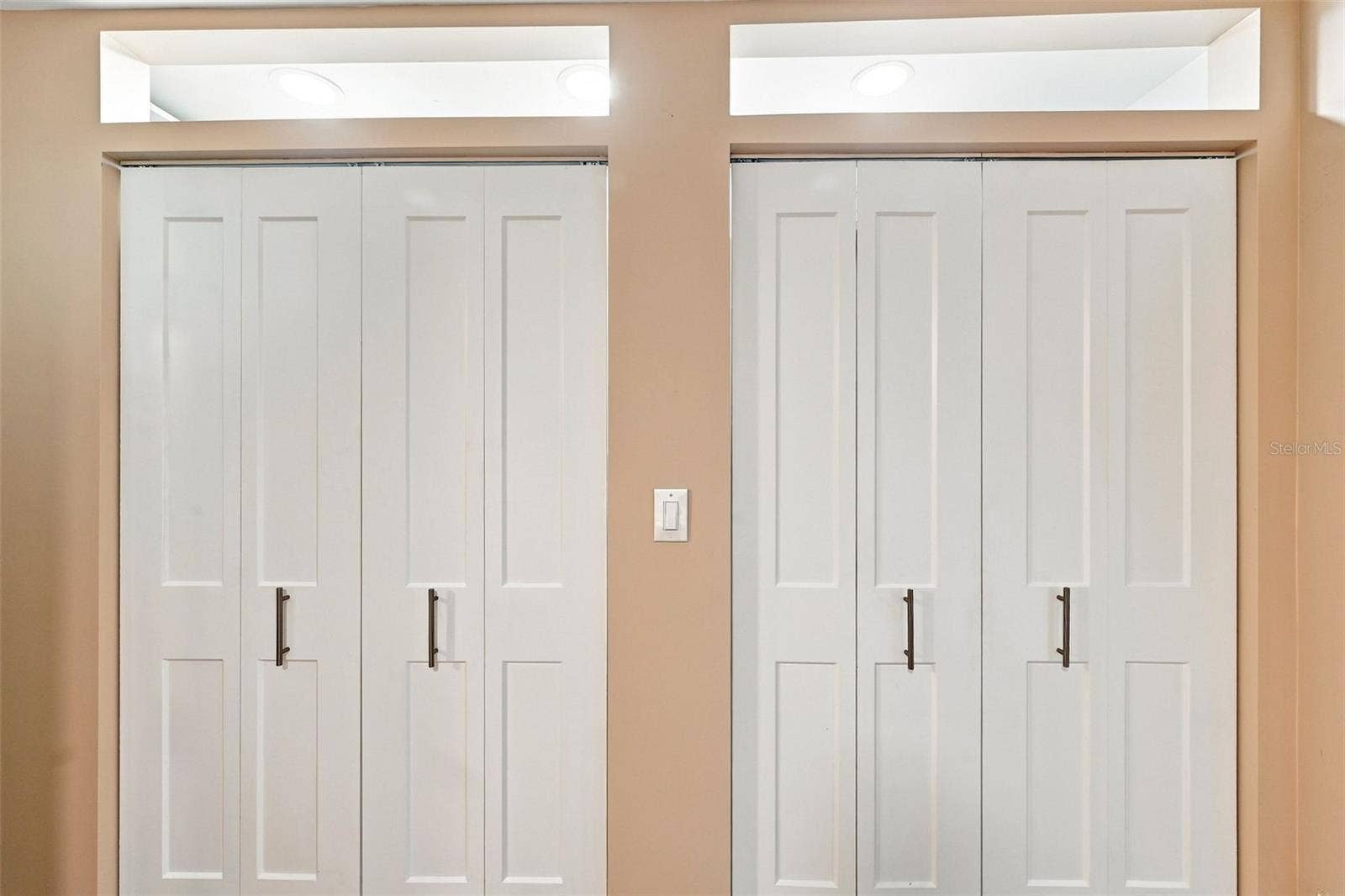 1898 SHORE DRIVE S, #208, South Pasadena, FL 33707 Custom double closets