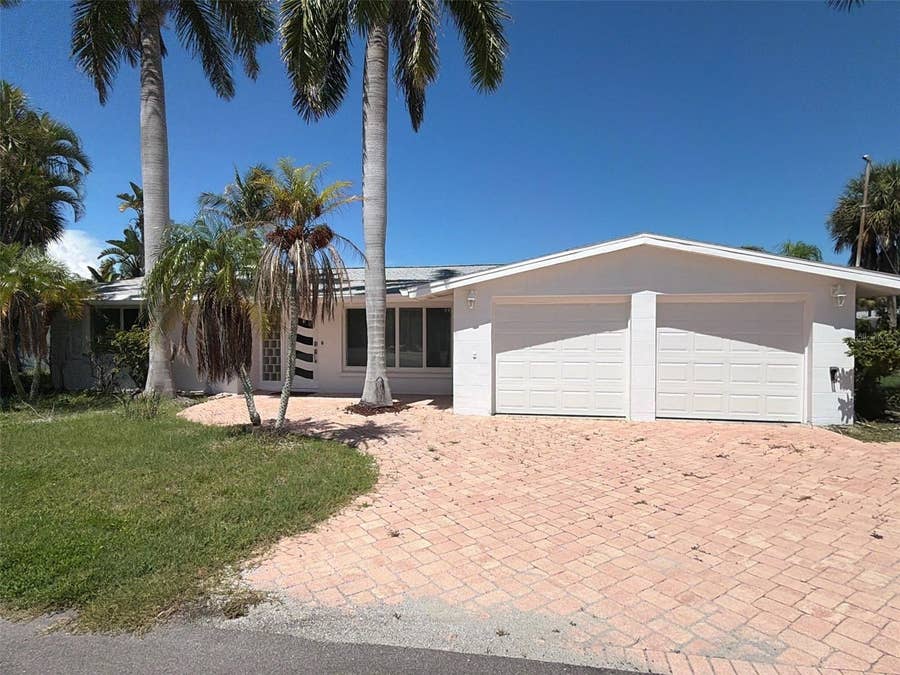 Property photo for 561 TARAWITT DRIVE, Longboat Key, FL