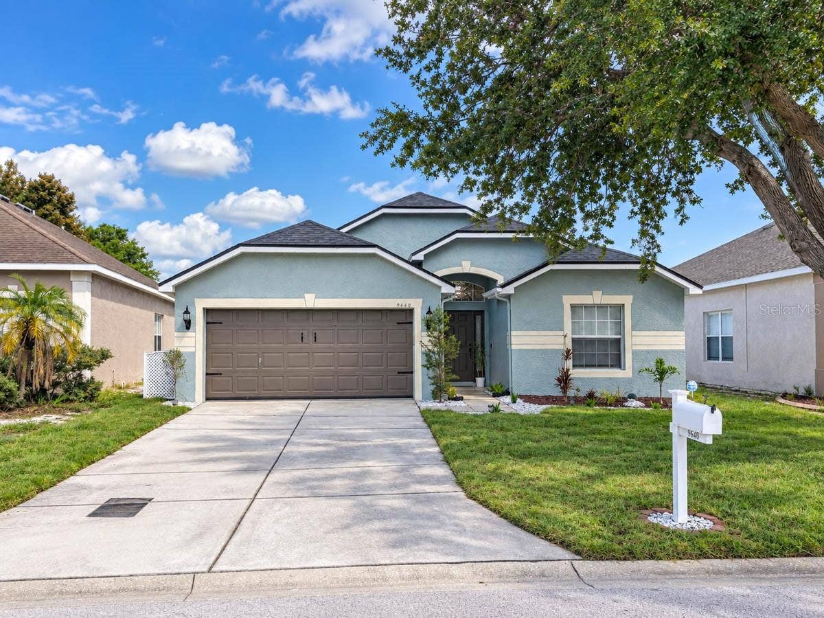 9640 CYPRESS HARBOR DRIVE, Gibsonton, FL 33534 9640 CYPRESS HARBOR DRIVE, Gibsonton, FL 33534