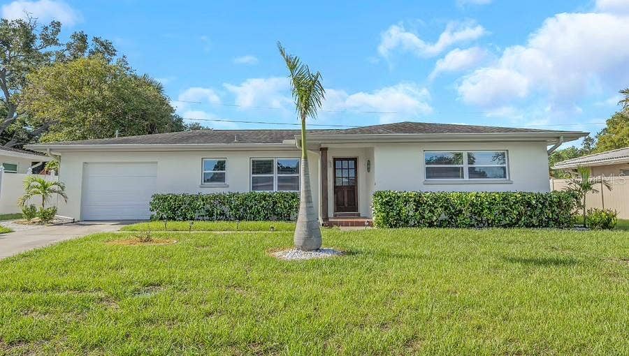 Property photo for 1579 ELIZABETH LANE, Clearwater, FL