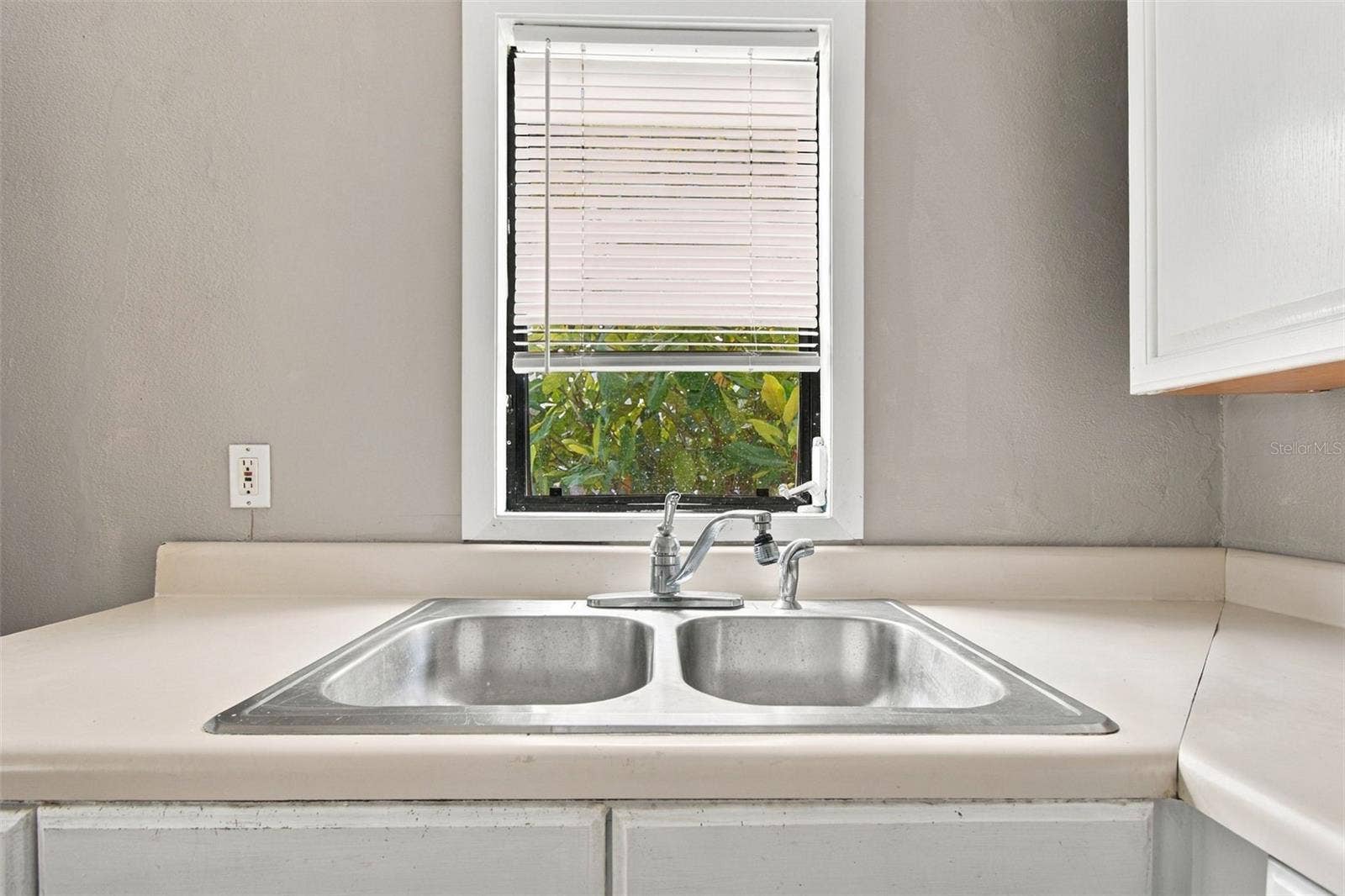 Kitchen Unit B
