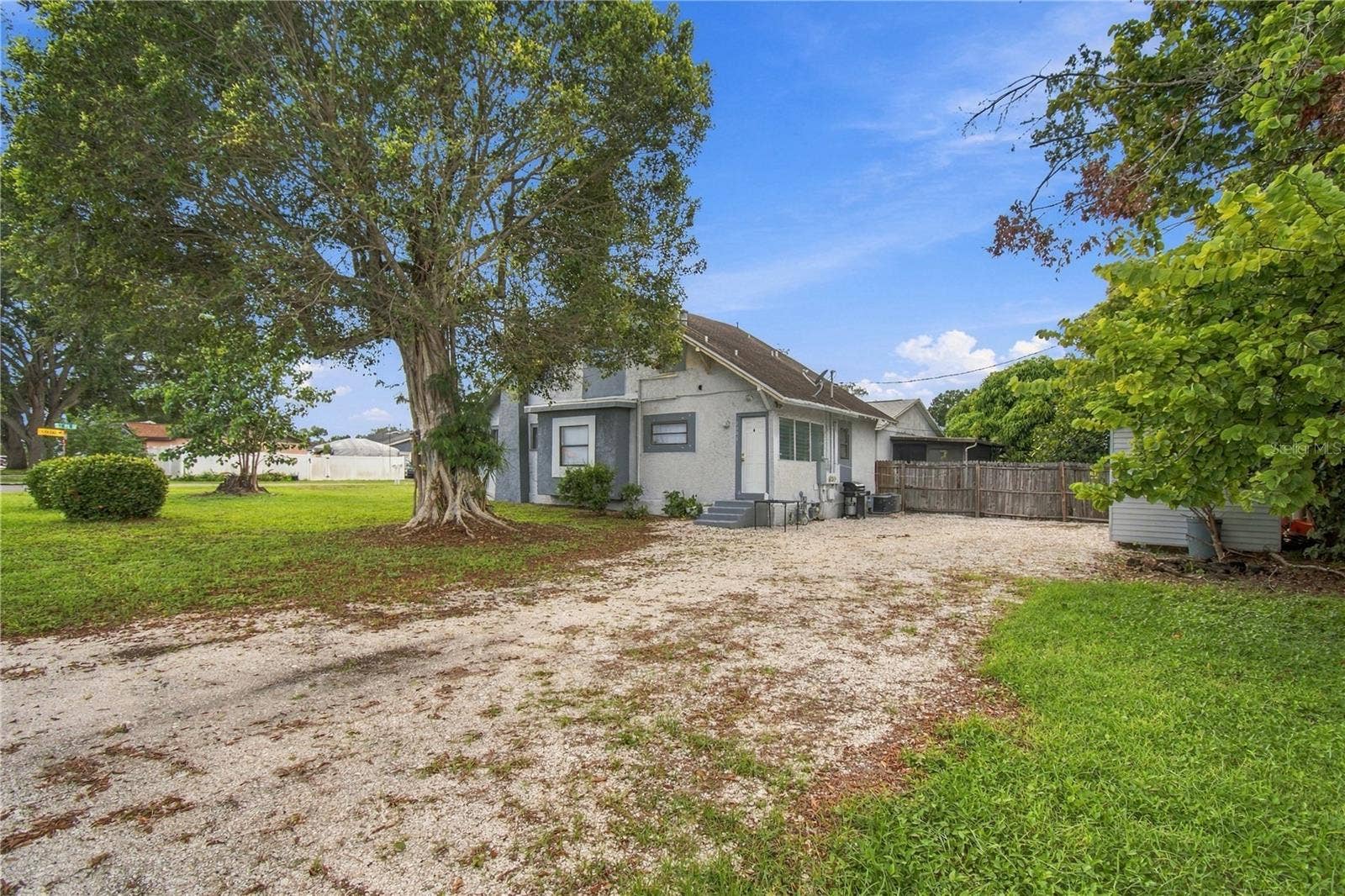 2501 57TH PLACE N, St Petersburg, FL 33714