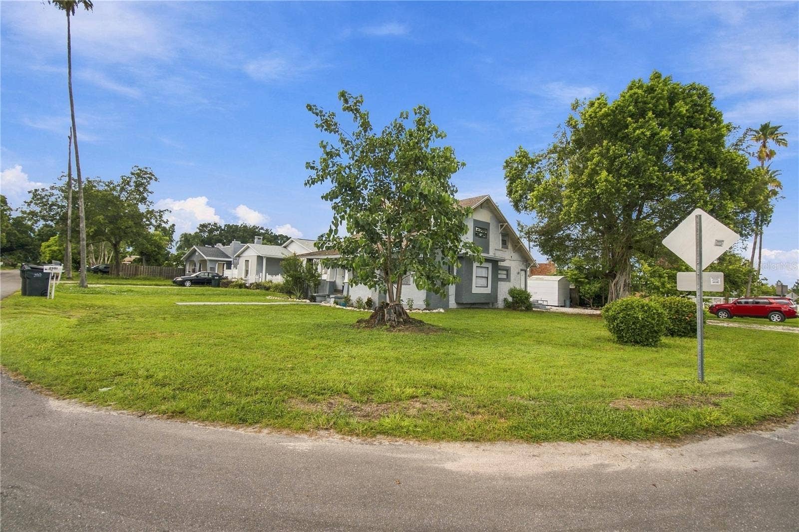 2501 57TH PLACE N, St Petersburg, FL 33714