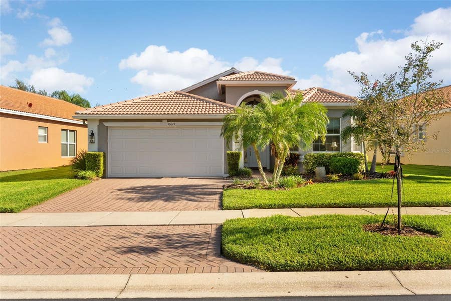 Property photo for 16019 GOLDEN LAKES DRIVE, Wimauma, FL