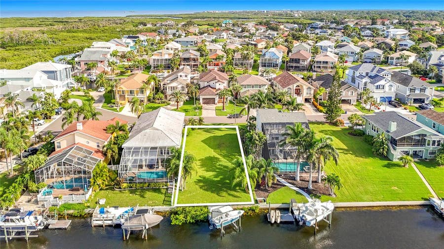 Property photo for 4330 SANDDOLLAR COURT, New Port Richey, FL