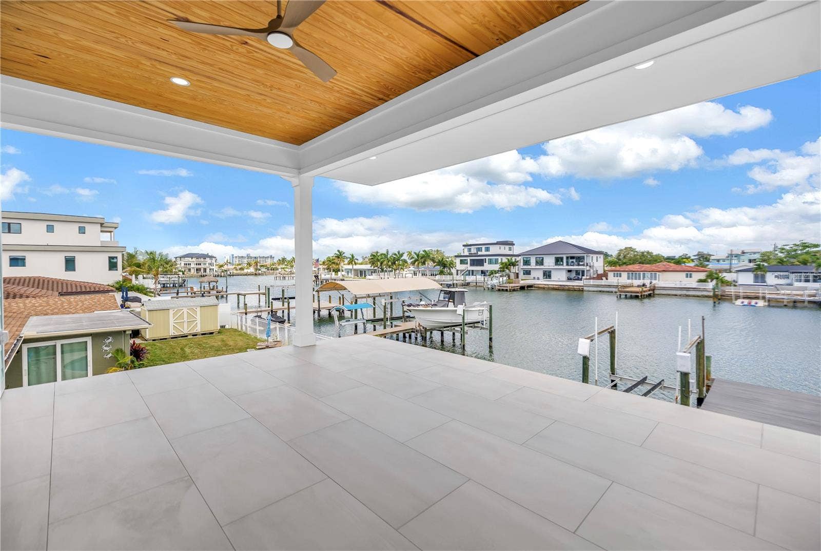 7957 2ND AVENUE S, St Petersburg, FL 33707 7957 2ND AVENUE S, St Petersburg, FL 33707
