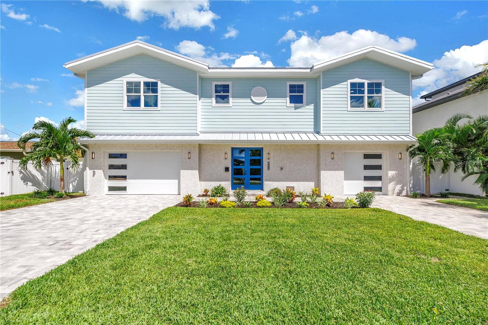 7957 2ND AVENUE S, St Petersburg, FL 33707 FRONT