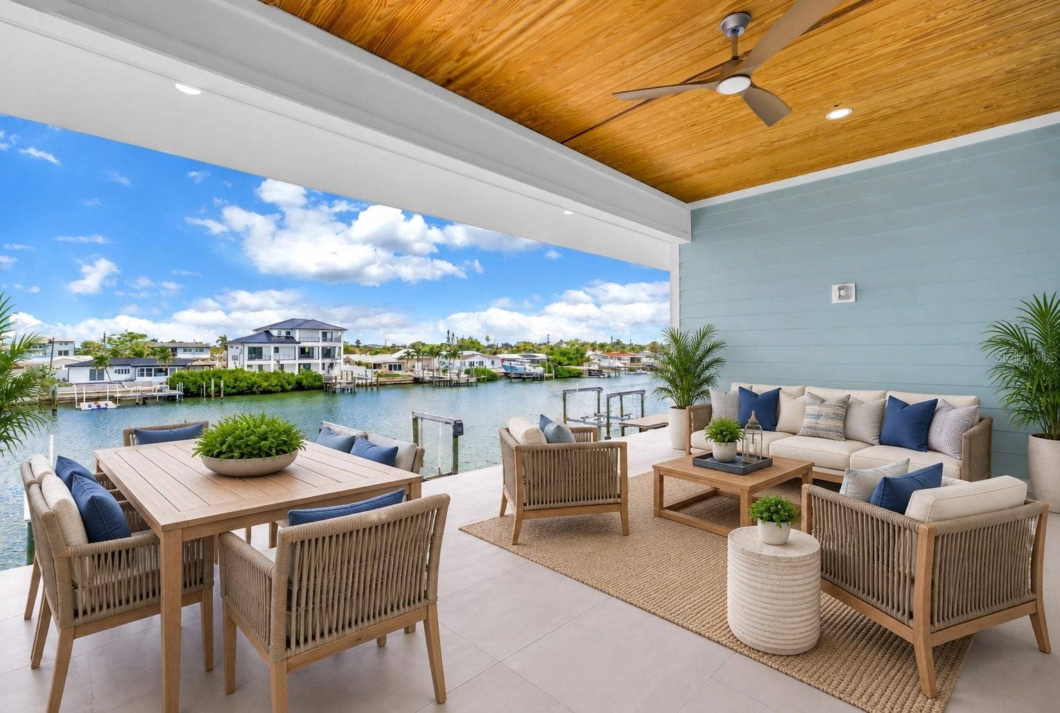 7957 2ND AVENUE S, St Petersburg, FL 33707 7957 2ND AVENUE S, St Petersburg, FL 33707