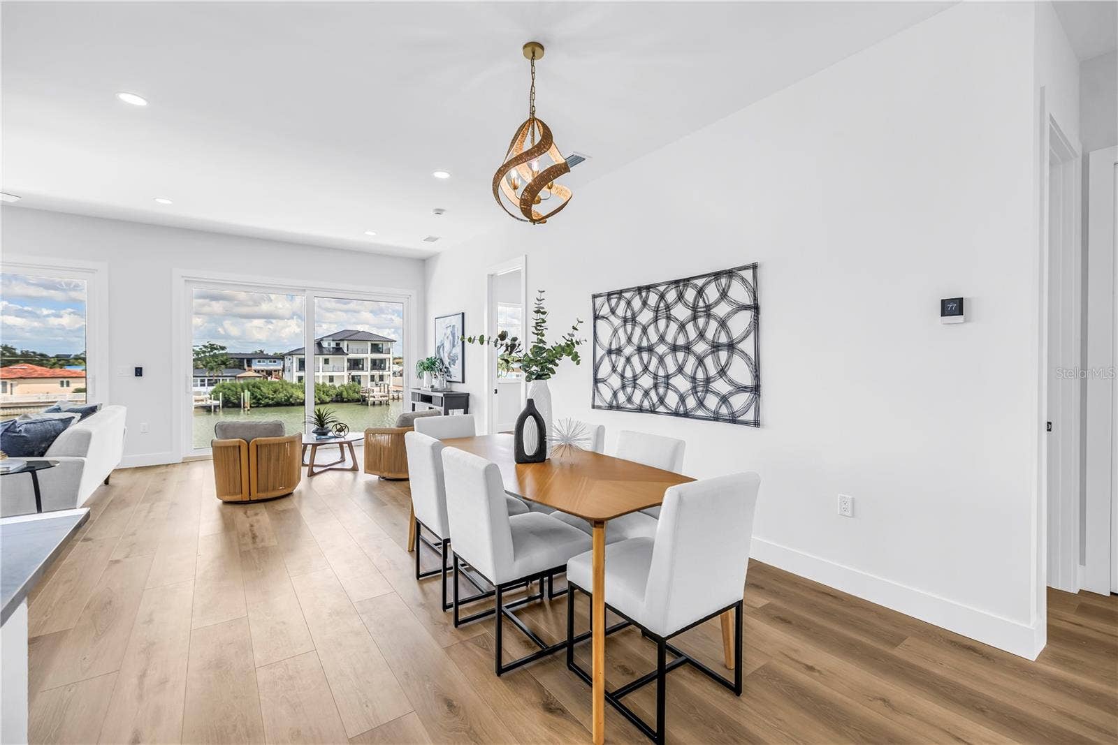 7957 2ND AVENUE S, St Petersburg, FL 33707 7957 2ND AVENUE S, St Petersburg, FL 33707