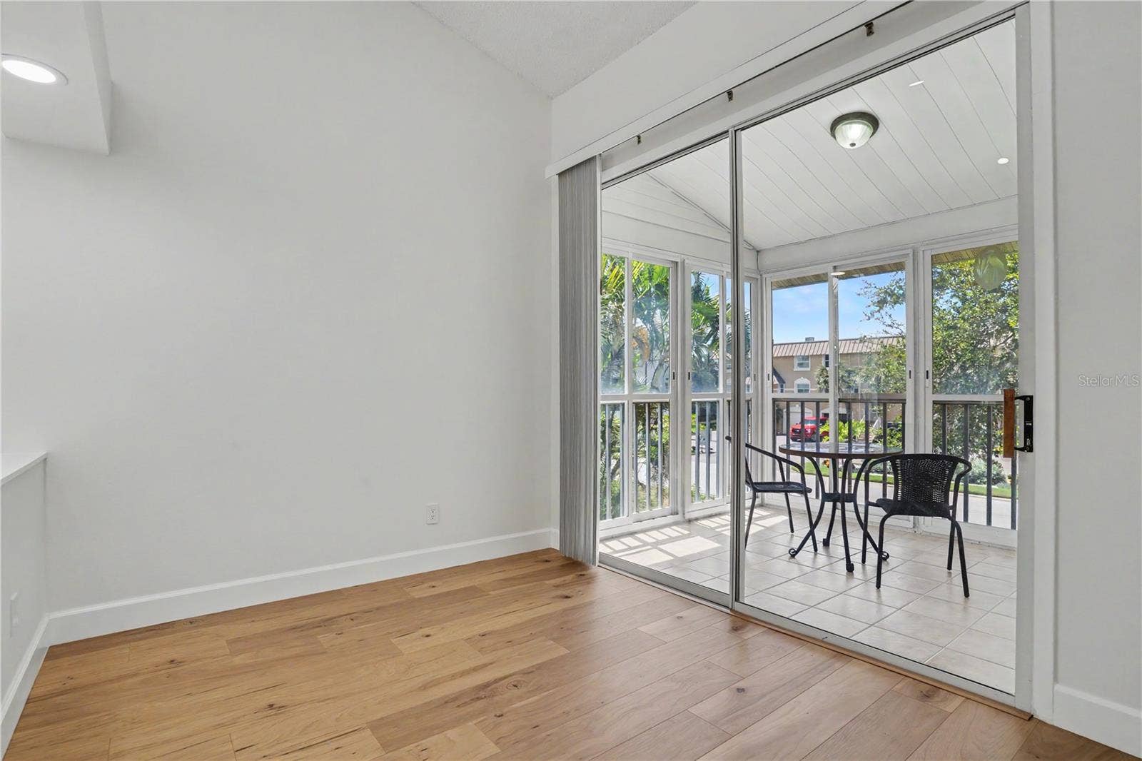 168 SUN ISLE CIRCLE, #168, Treasure Island, FL 33706